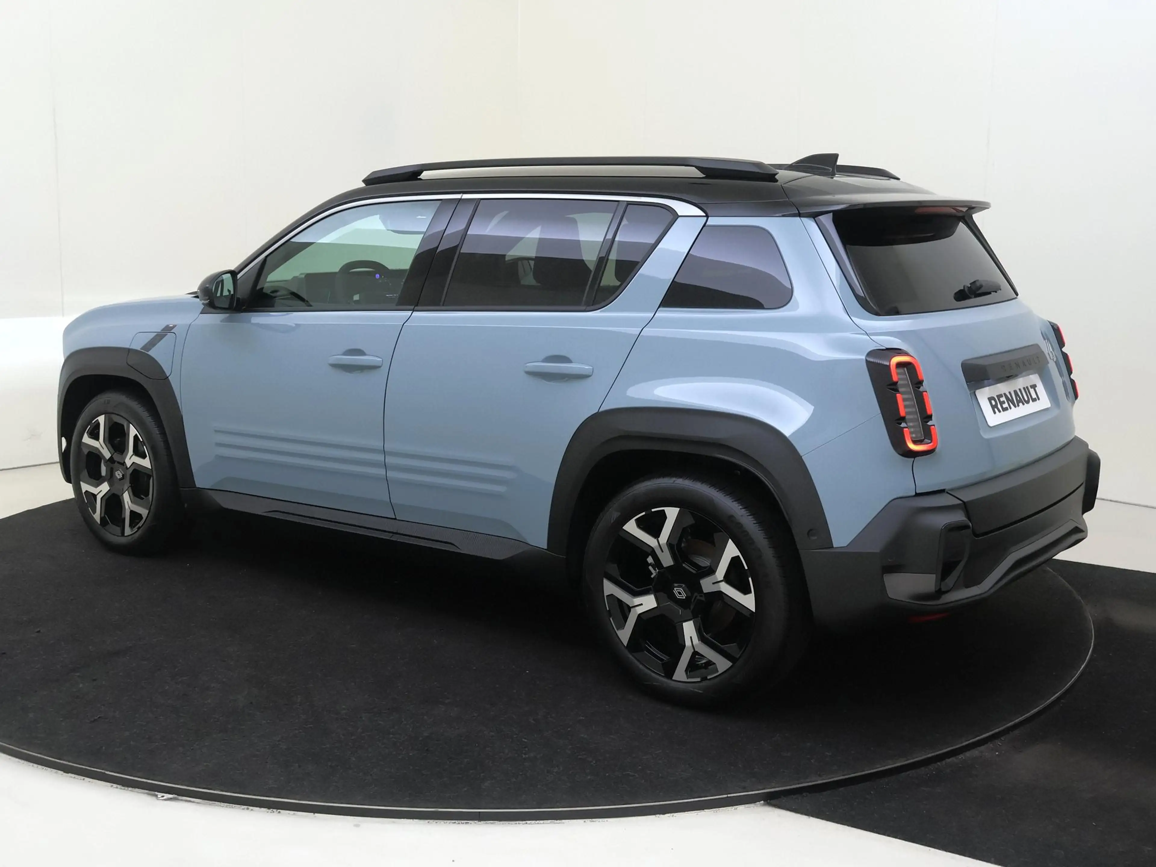 Renault R 4 comfort range Techno 52 kWh | Harman Kardon  Premi — photo 3