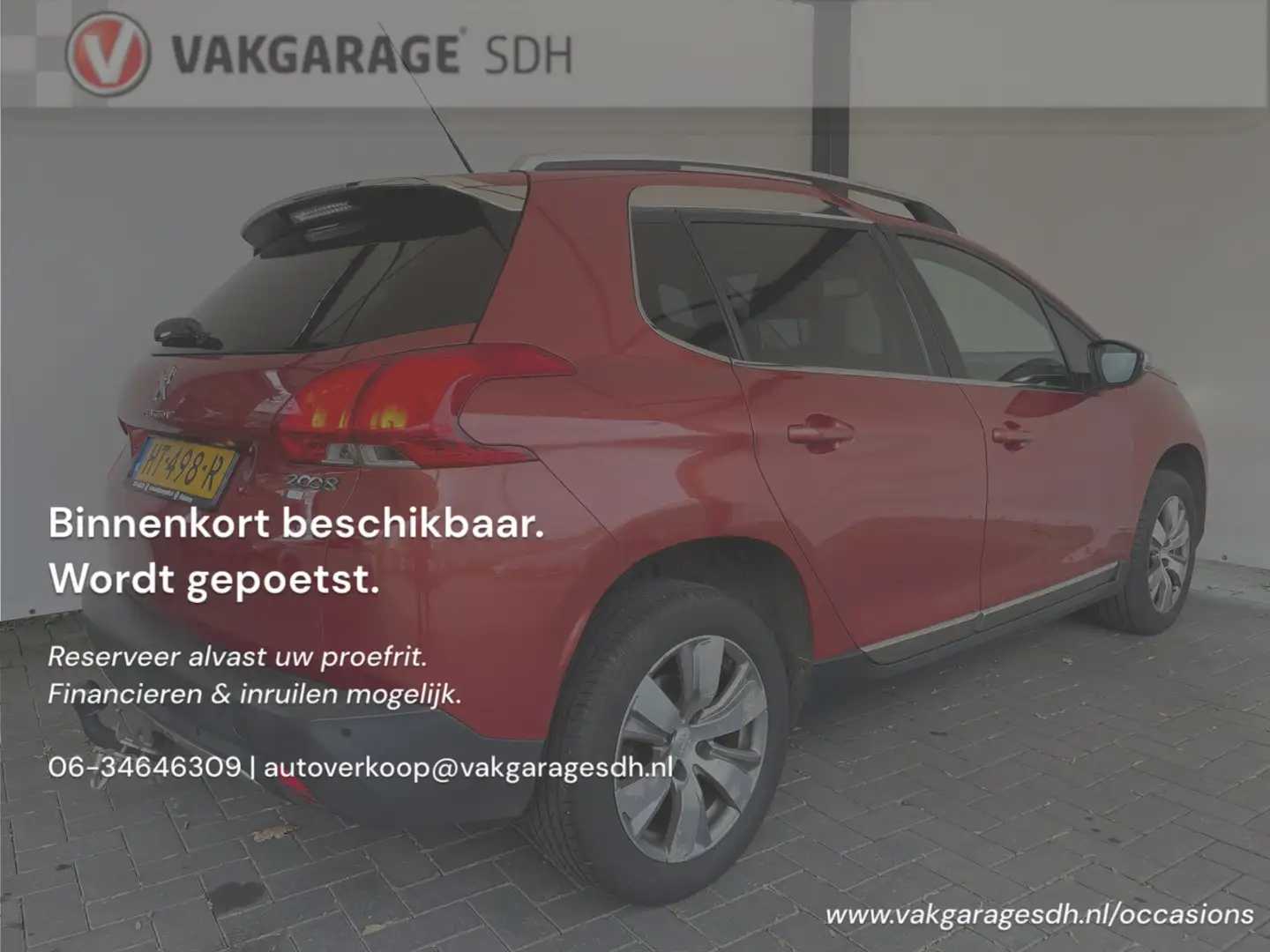 Peugeot 2008 1.2 PureTech Allure|NAP|Automaat|Trekhaak|Leer|Pan Orange - 2