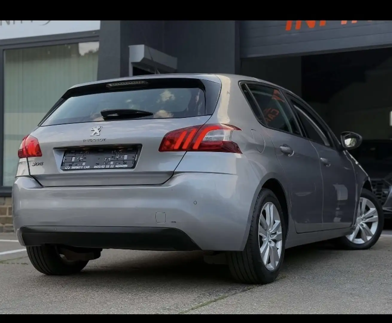 Peugeot 308 1.6 HDi 92ch HDI - 1