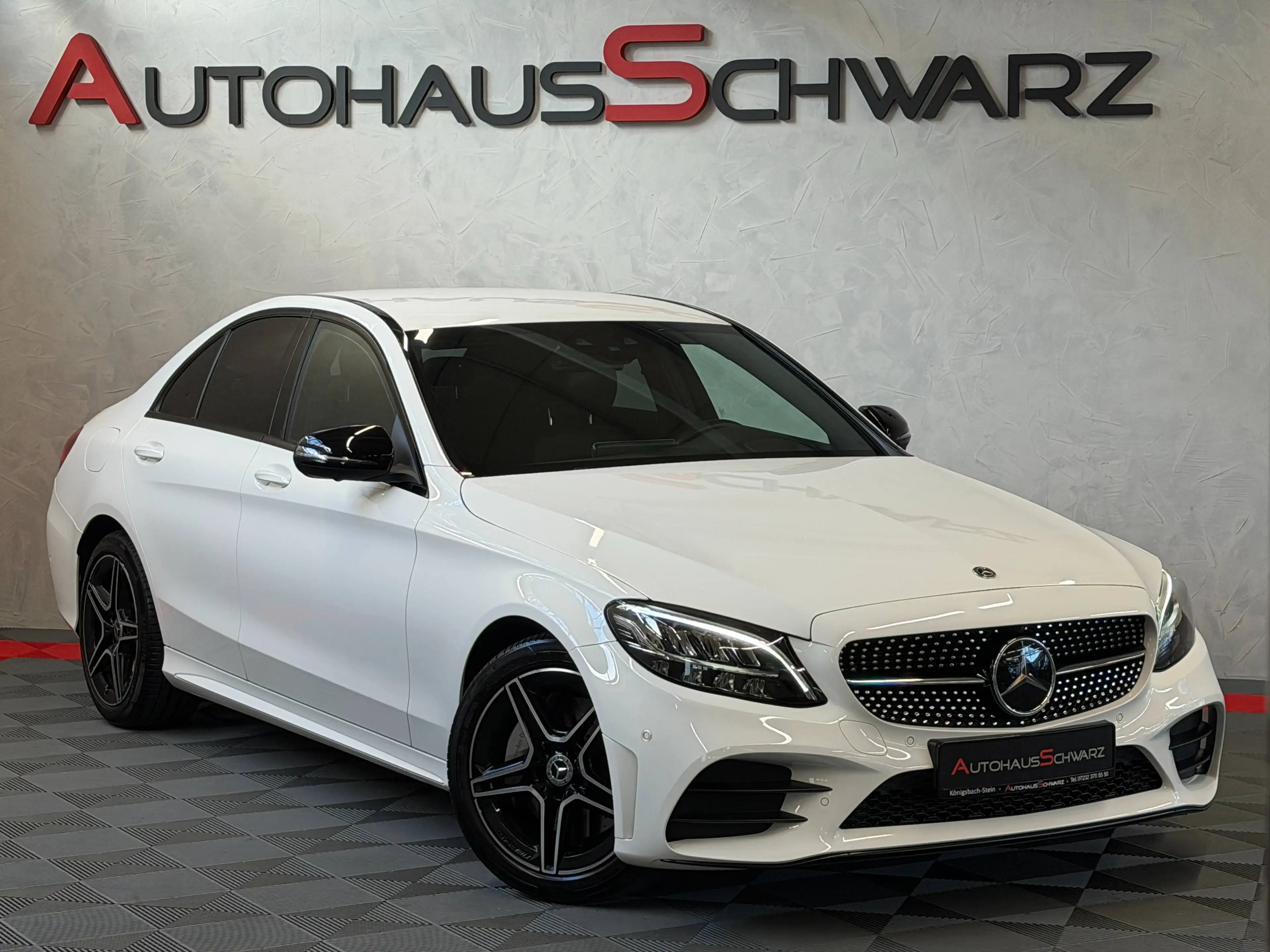 Mercedes-Benz C 400 C 400 4Matic Limousine AMG 360 Burmester HuD Distronik JungeSterne