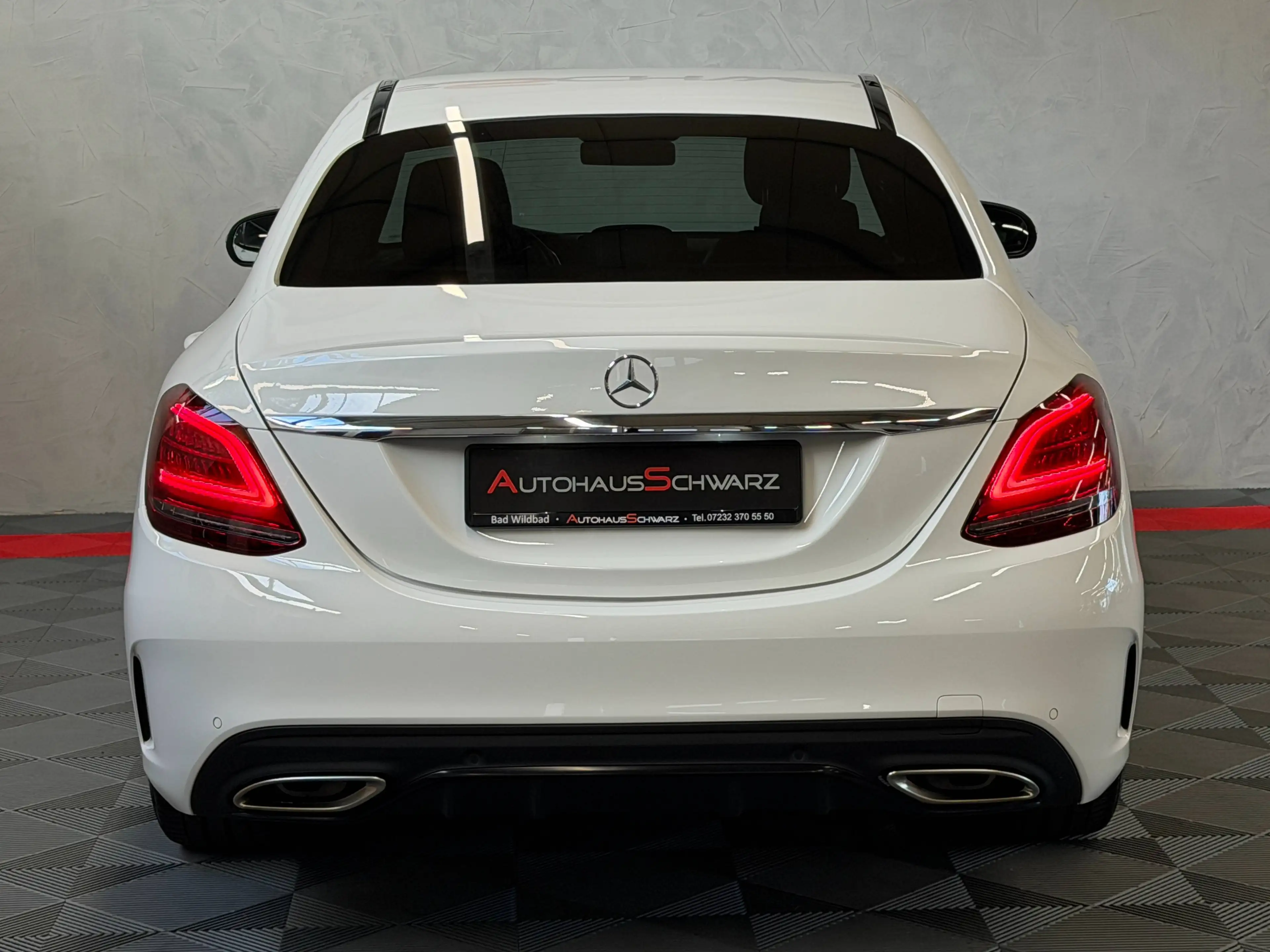 Mercedes-Benz C 400 C 400 4Matic Limousine AMG 360 Burmester HuD Distronik JungeSterne — photo 6