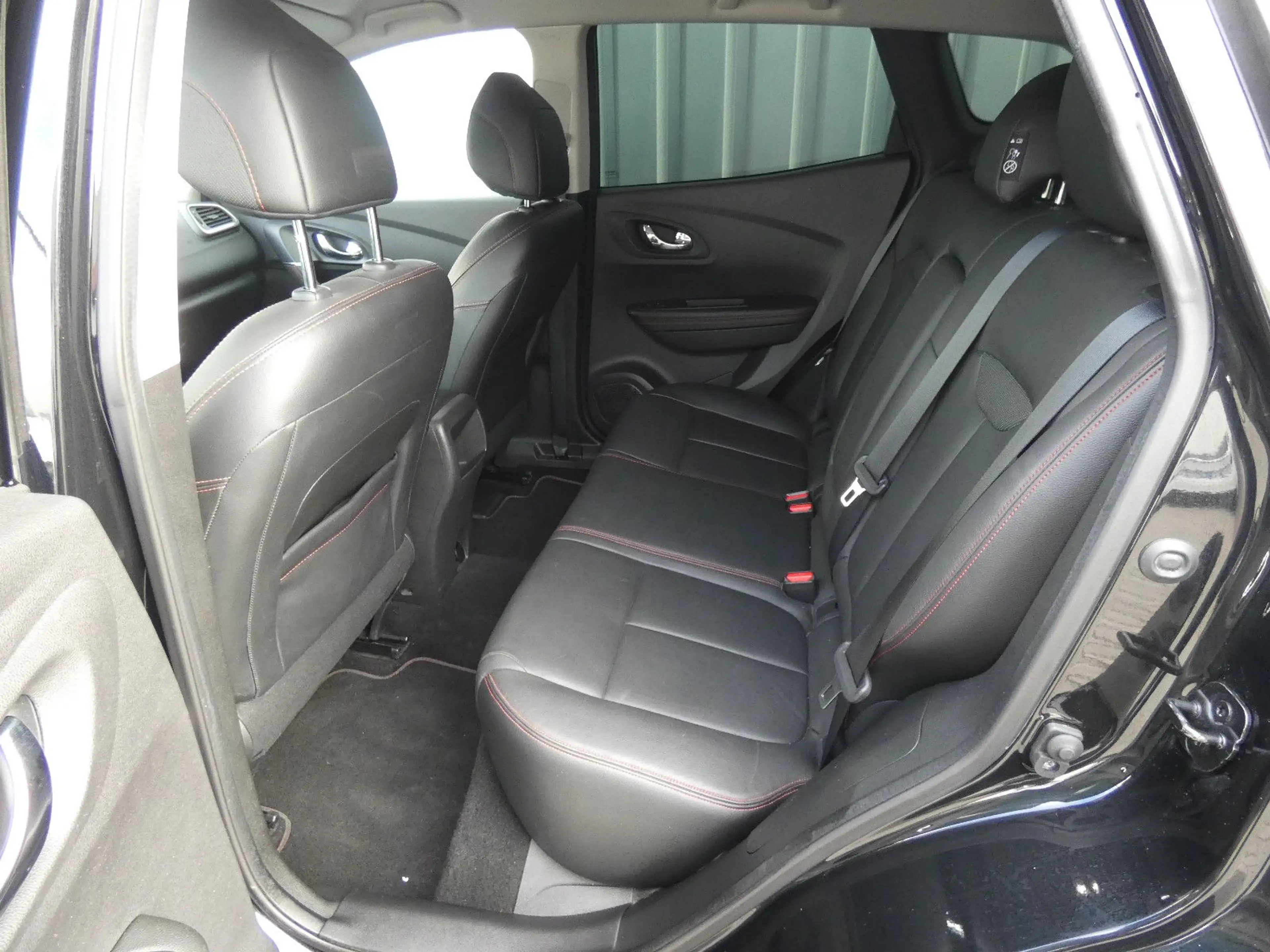 Renault Kadjar Crossborder-Klima-Xenon-Navi-PDC-AHK-Alu — photo 14
