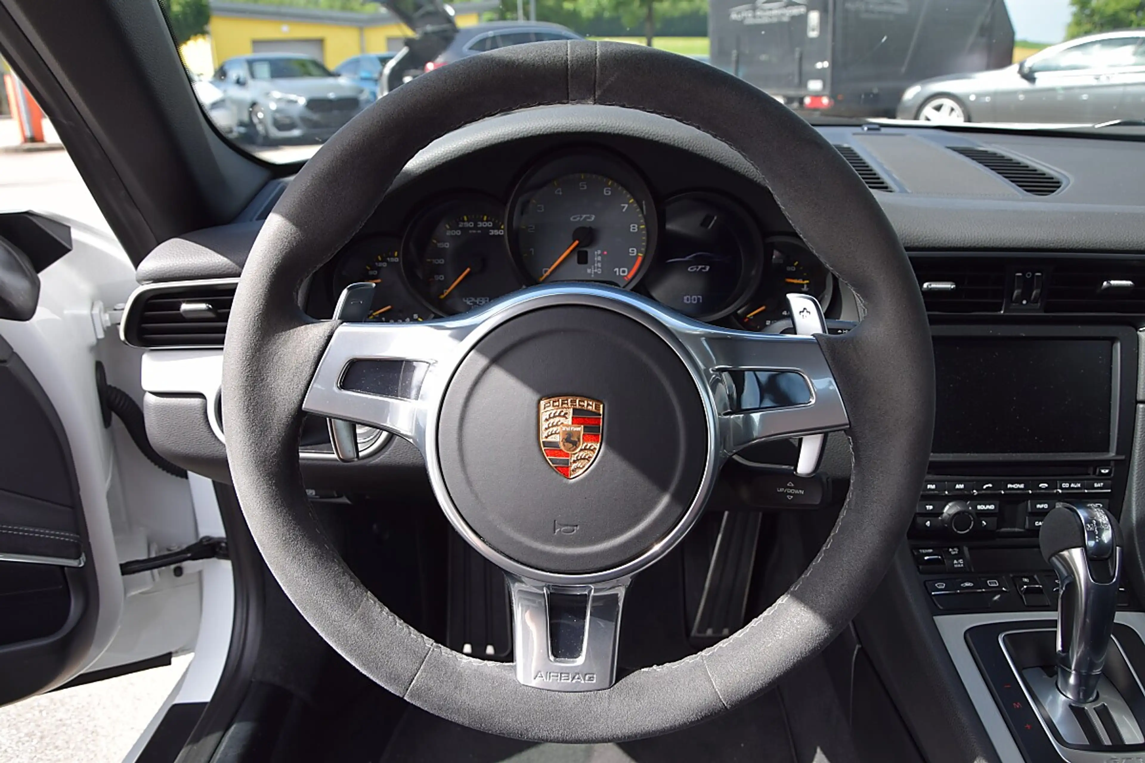 Porsche 911 GT3 Coupé DSG — photo 8