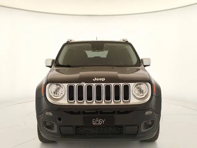 Jeep Renegade view 3