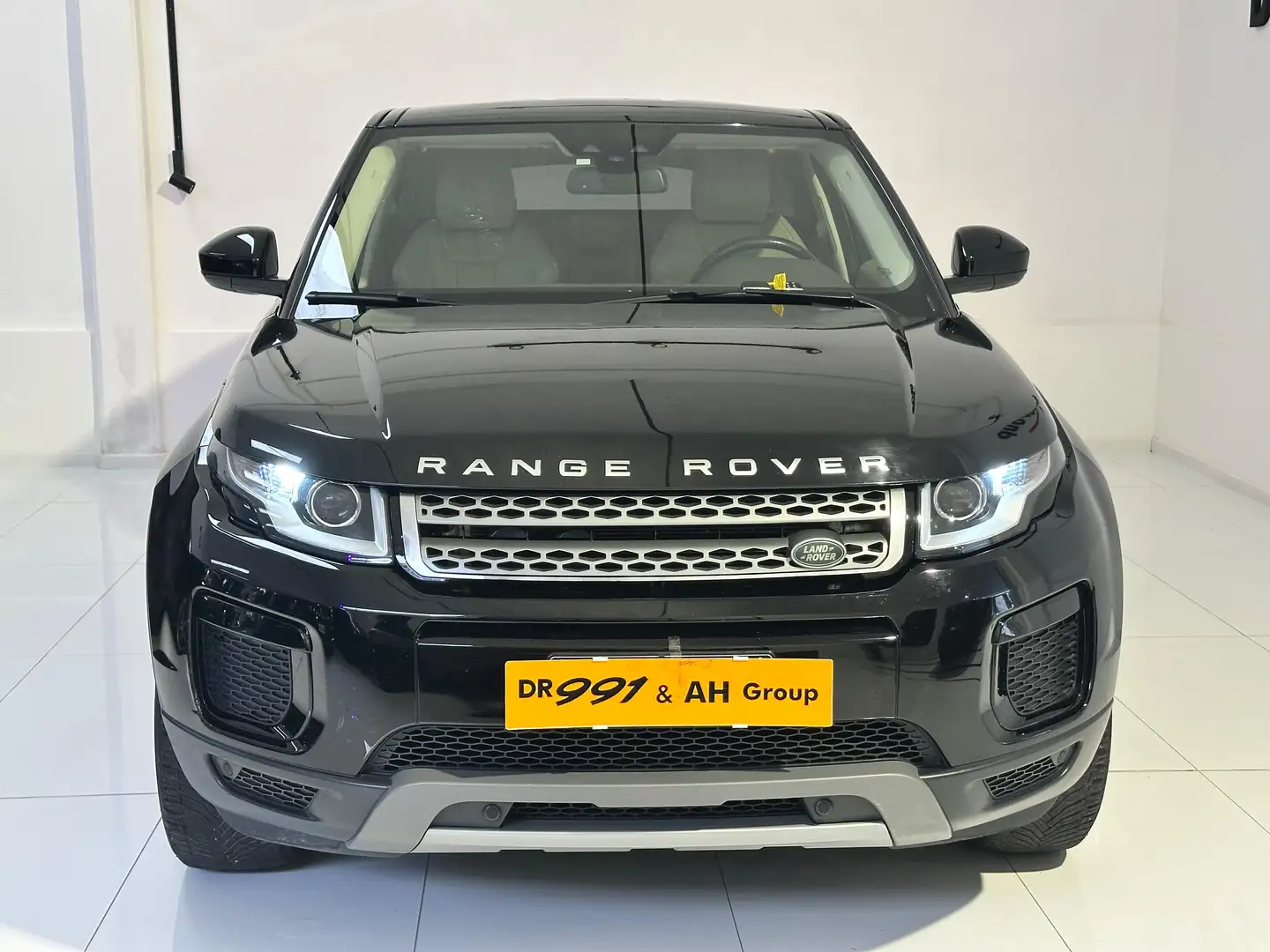 Land Rover Range Rover Evoque 5p 2.0 td4 SE Dynamic 150cv auto my19 Nero - 2