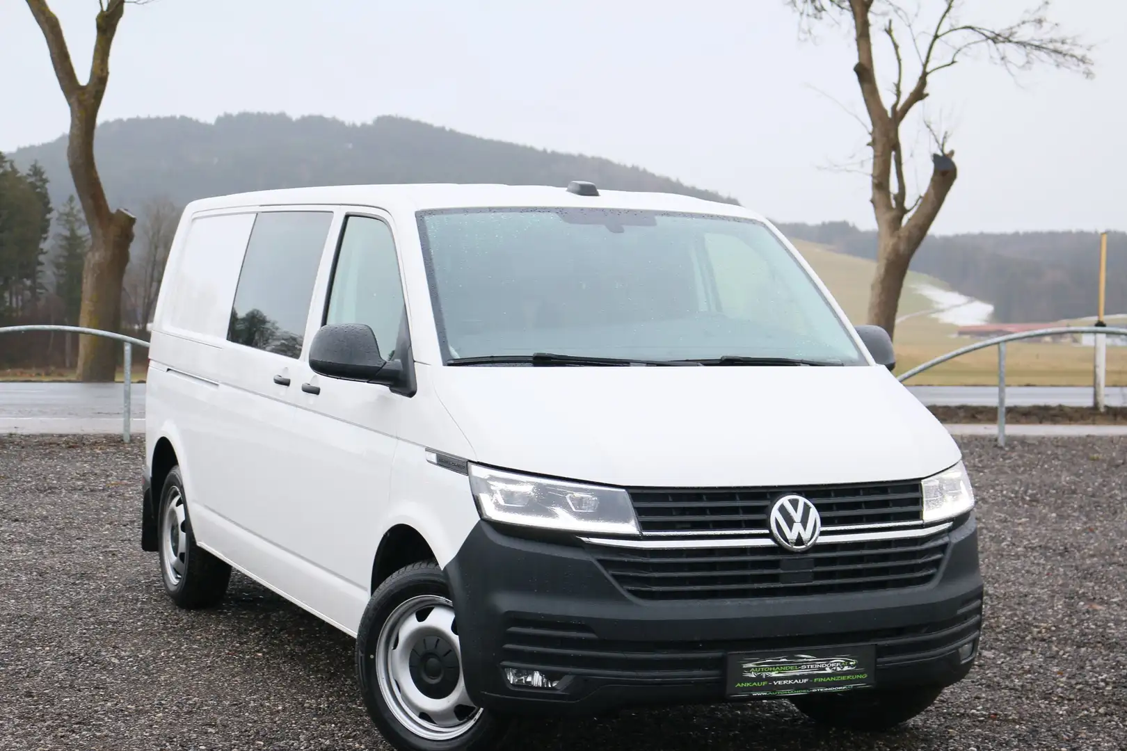 Volkswagen T6.1 Transporter Lang*DSG*Standheizung*Xenon*Abstandtempomat*Multif Weiß - 1