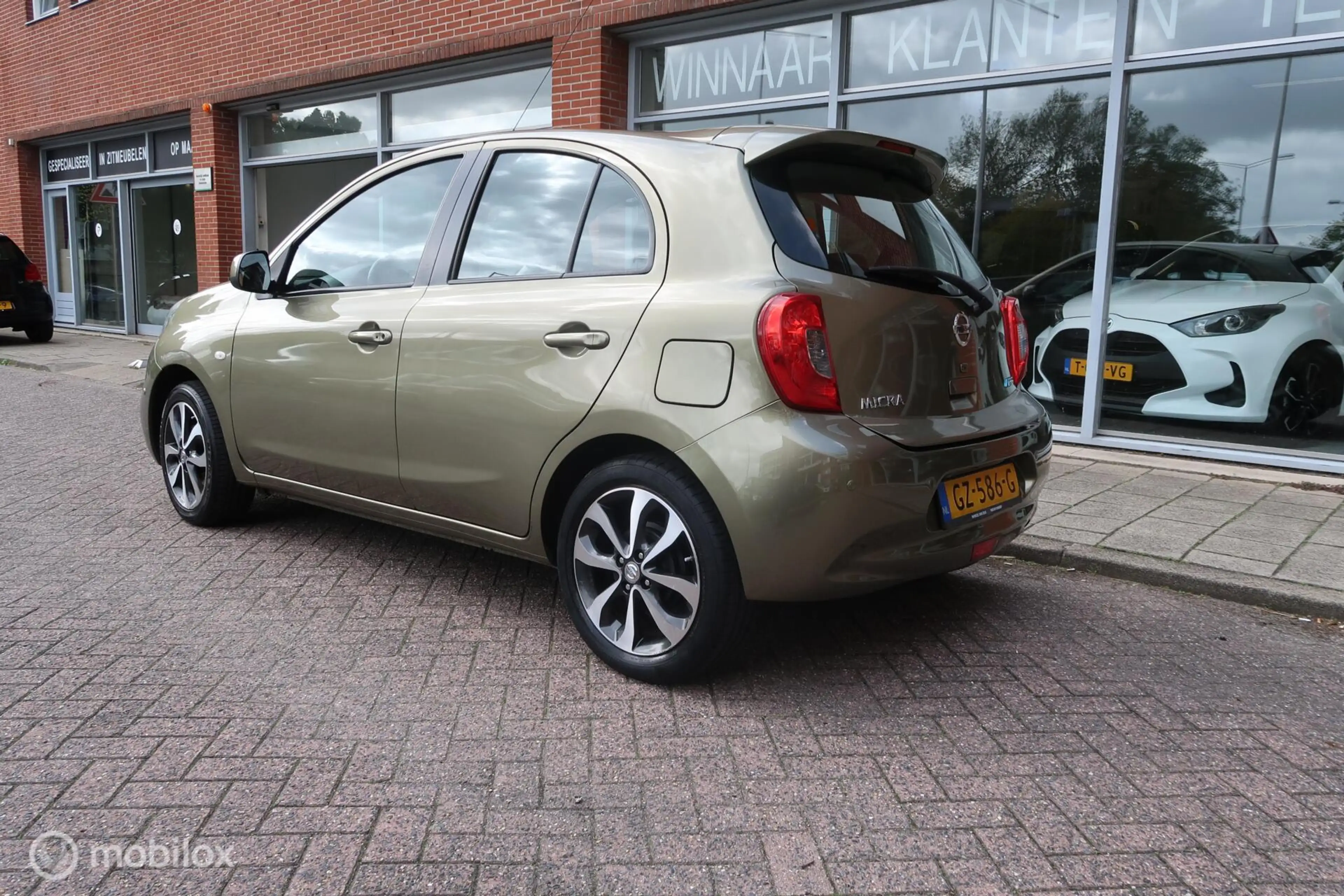 Nissan Micra 1.2 DIG-S Tekna Pano Navi Airco Automaat — photo 6