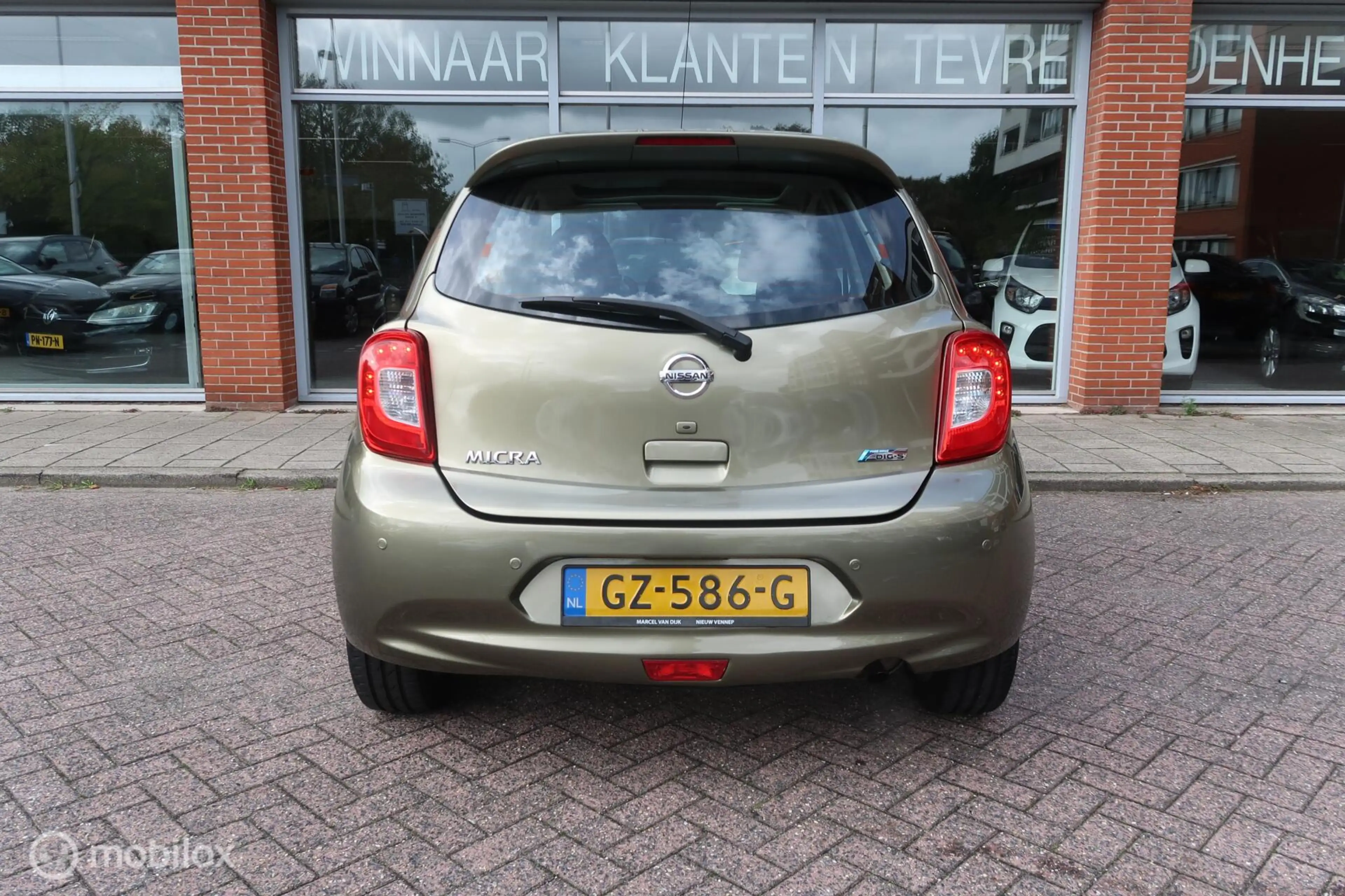 Nissan Micra 1.2 DIG-S Tekna Pano Navi Airco Automaat — photo 8