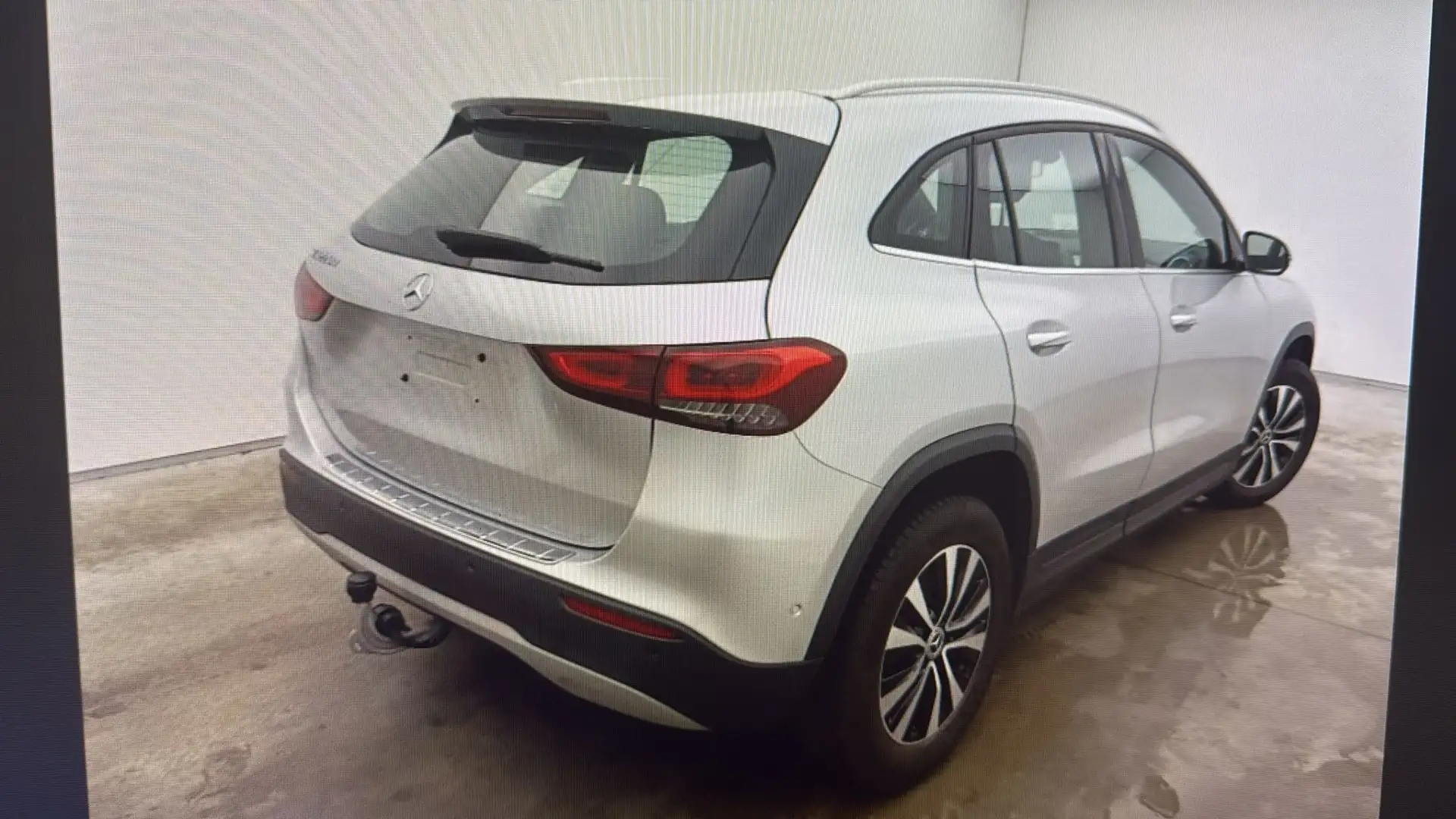 Mercedes-Benz GLA 220 d Premium auto Garanzia 12 Mesi Plateado - 2