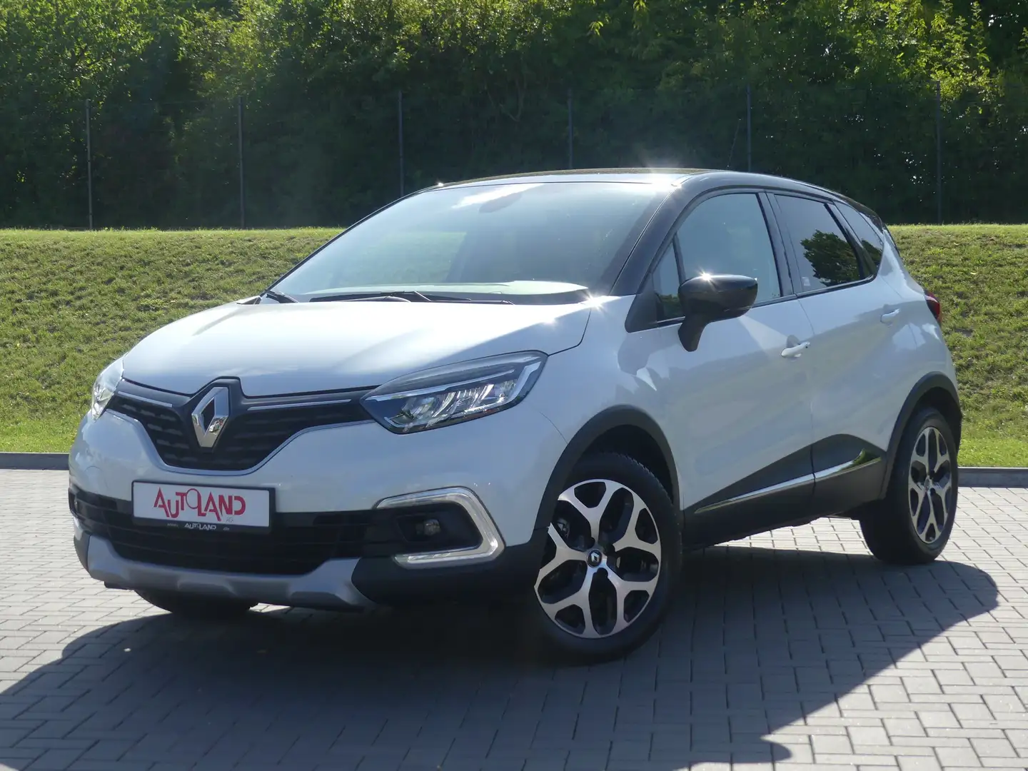 Renault Captur TCe EDC 150 LED Navi Kamera Allwetter Tempo Weiß - 2