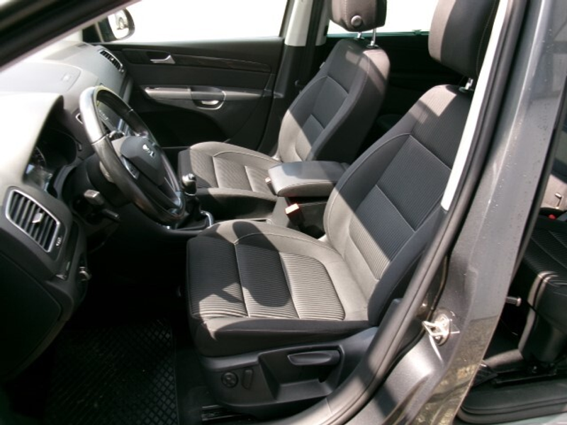 SEAT Alhambra Executive + 4x4 TDI 7Sitze — photo 14