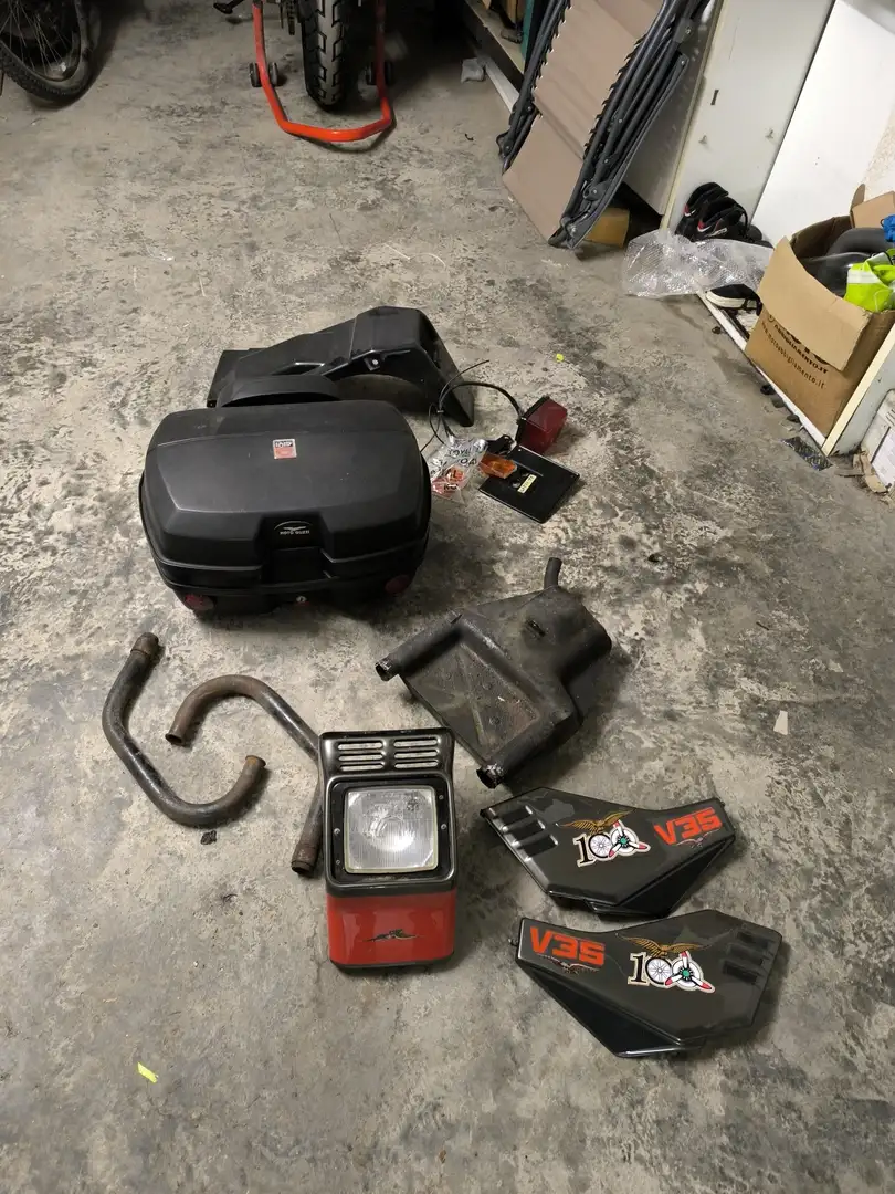 Moto Guzzi V 35 v35 tt Сірий - 2