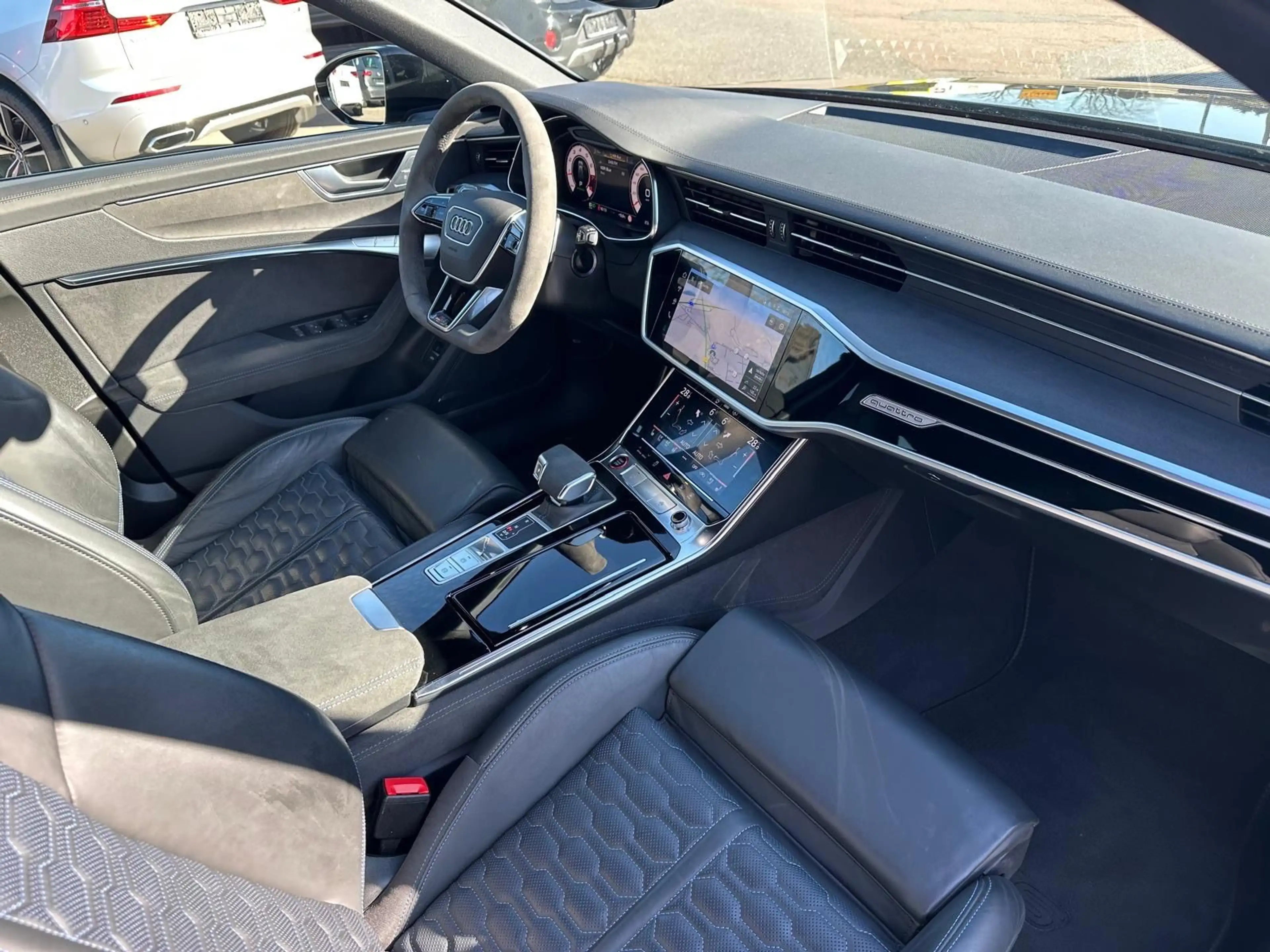 Audi RS6 4.0 TFSI quattro performance MATRIX B&O 22" — photo 14