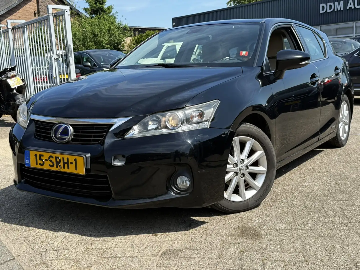 Lexus CT 200h HYBRID CAMERA/NAVI/PDC/LMV Чорний - 1