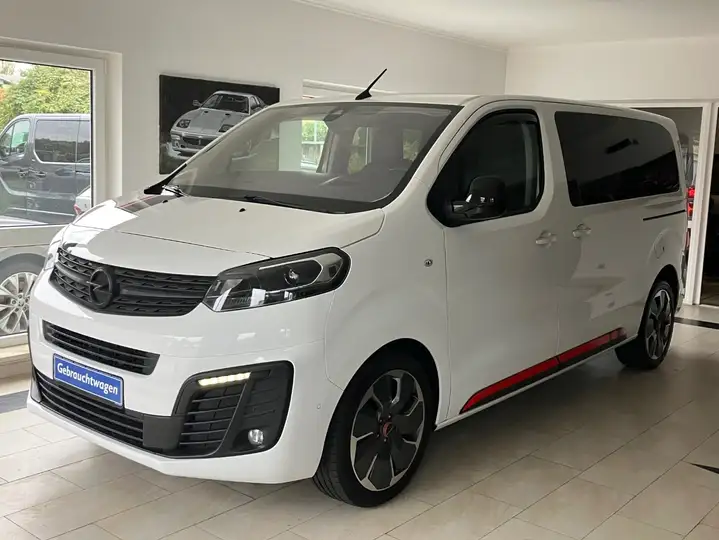 Opel Zafira Life 2.0 CDTI Innovation M 7Si. Leder Panorama