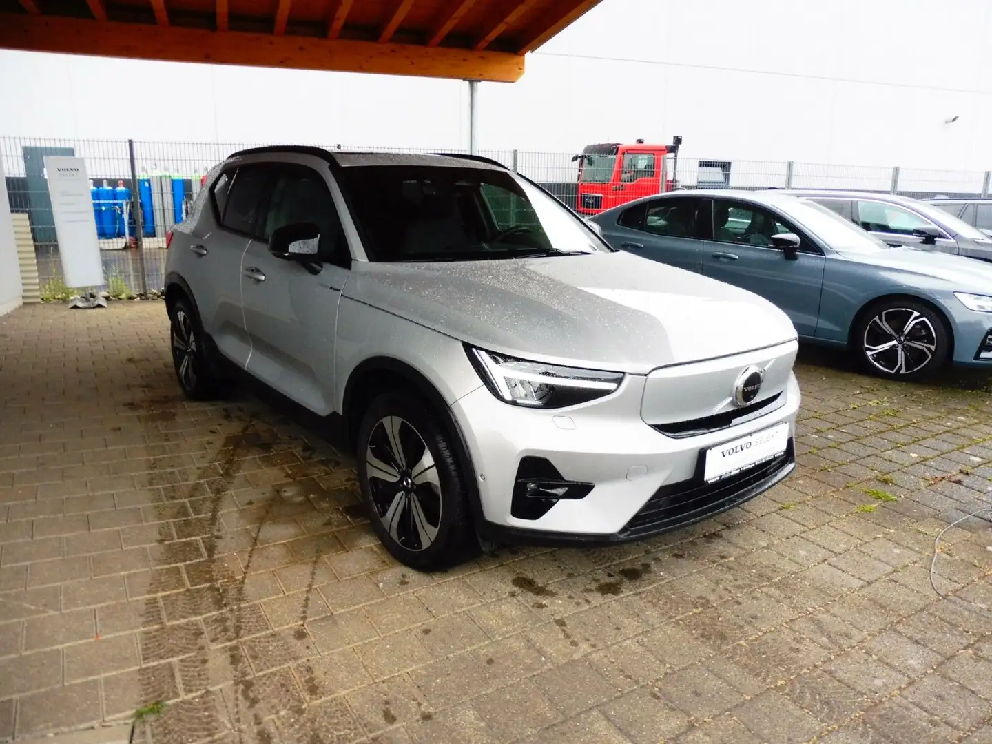 Volvo XC40 Ultimate Recharge Pure Electric 2WD Argent - 1