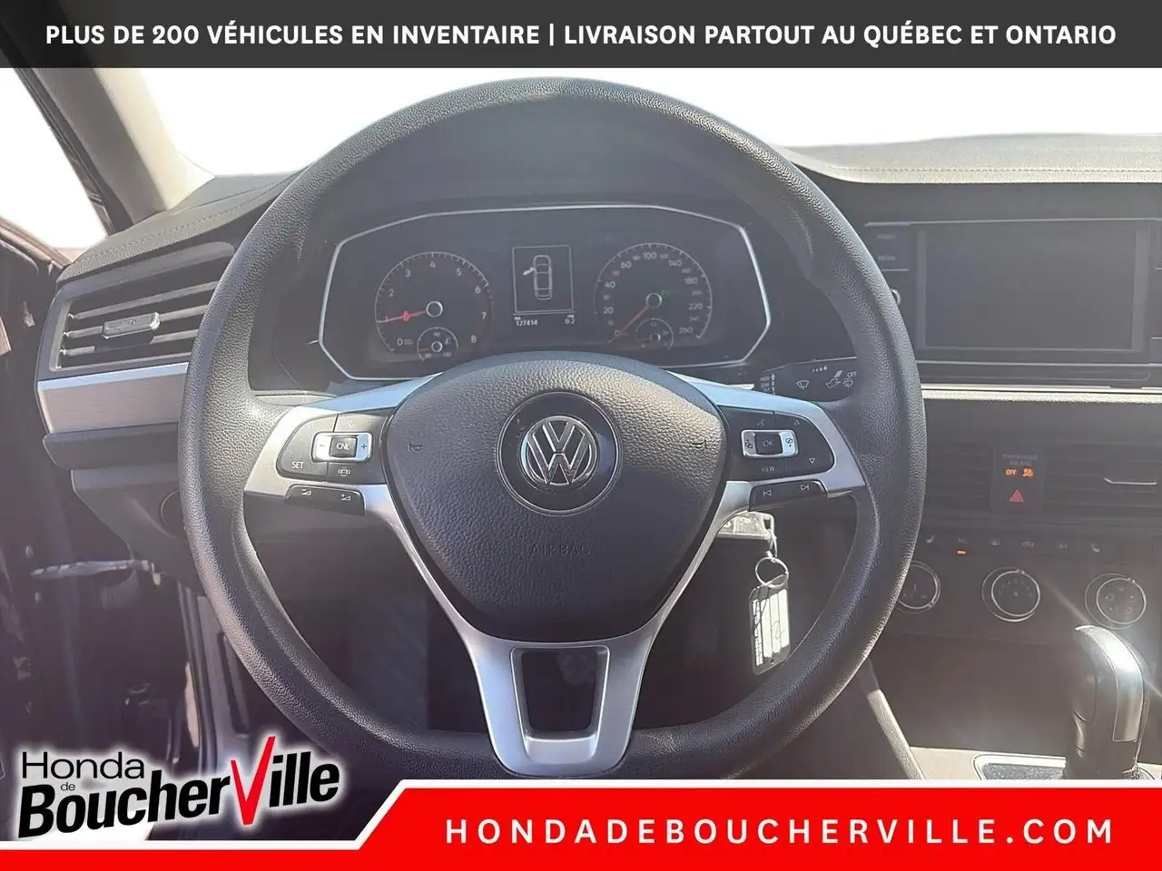 Volkswagen Jetta снимка Volkswagen Jetta
