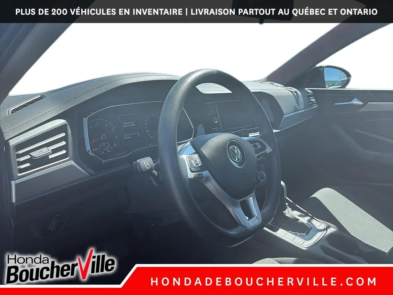 Volkswagen Jetta снимка Volkswagen Jetta