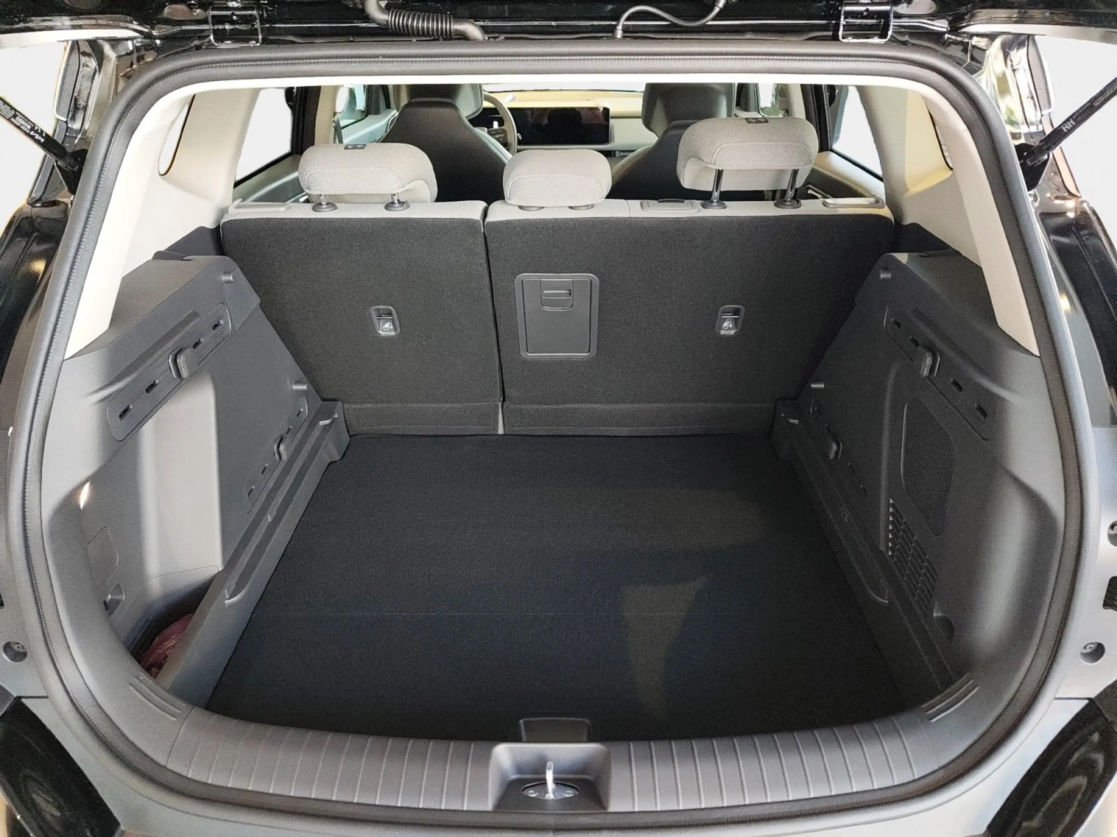 Kia Seltos 1.6 T-GDI W Vision AUT+Kamera+Navi+SHZ+LM — photo 11