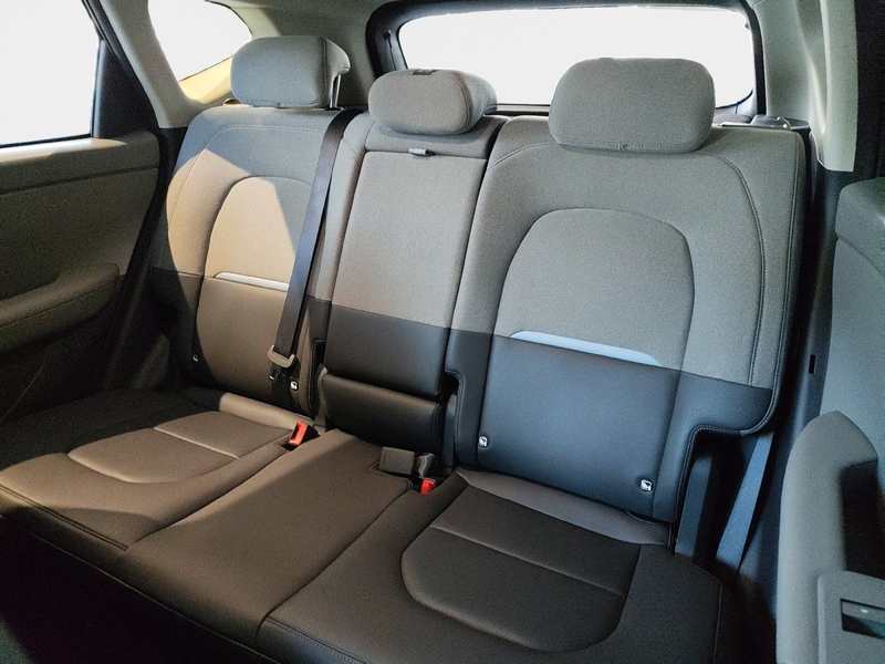 Kia Seltos 1.6 T-GDI W Vision AUT+Kamera+Navi+SHZ+LM — photo 10
