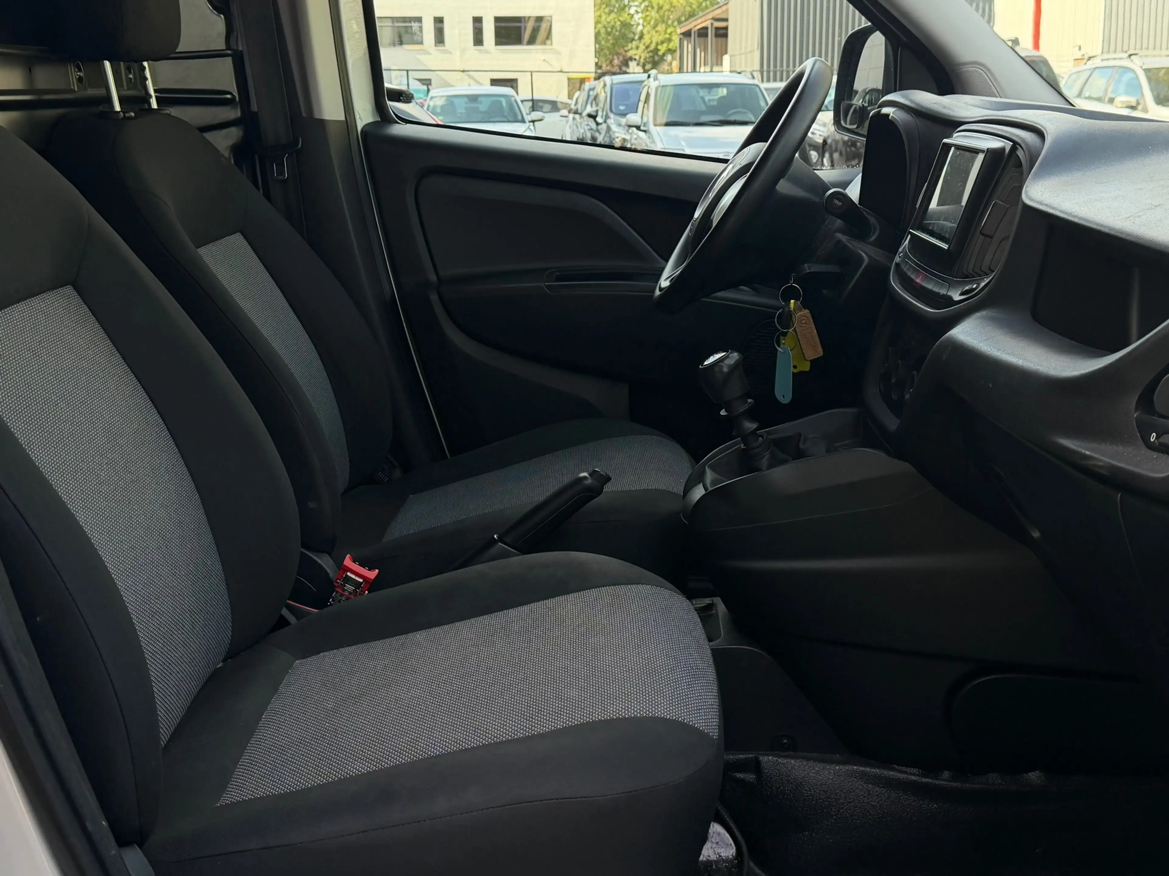 Fiat Doblo Cargo 1.6 MJ L1H1 — photo 12