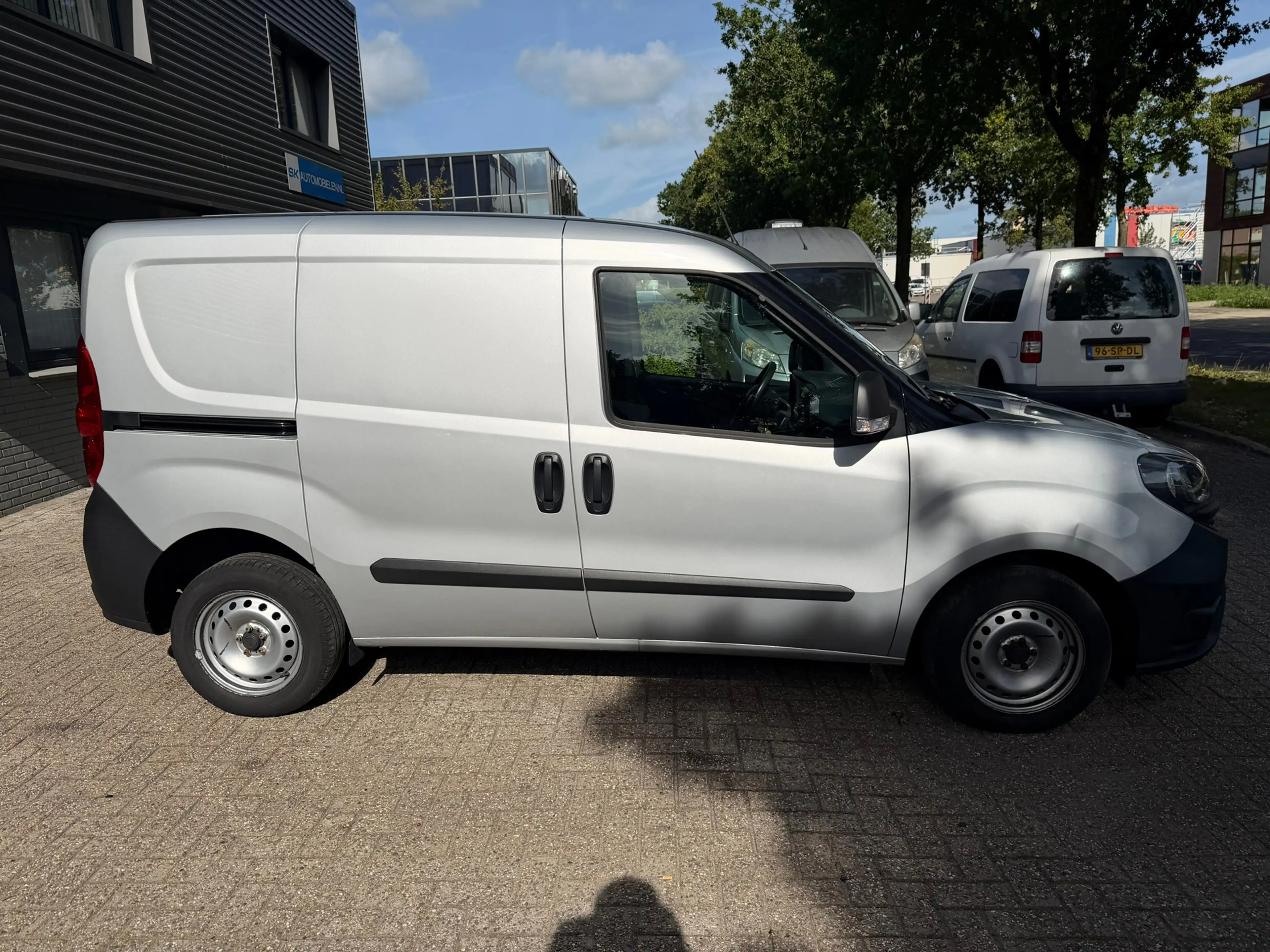 Fiat Doblo Cargo 1.6 MJ L1H1 — photo 6