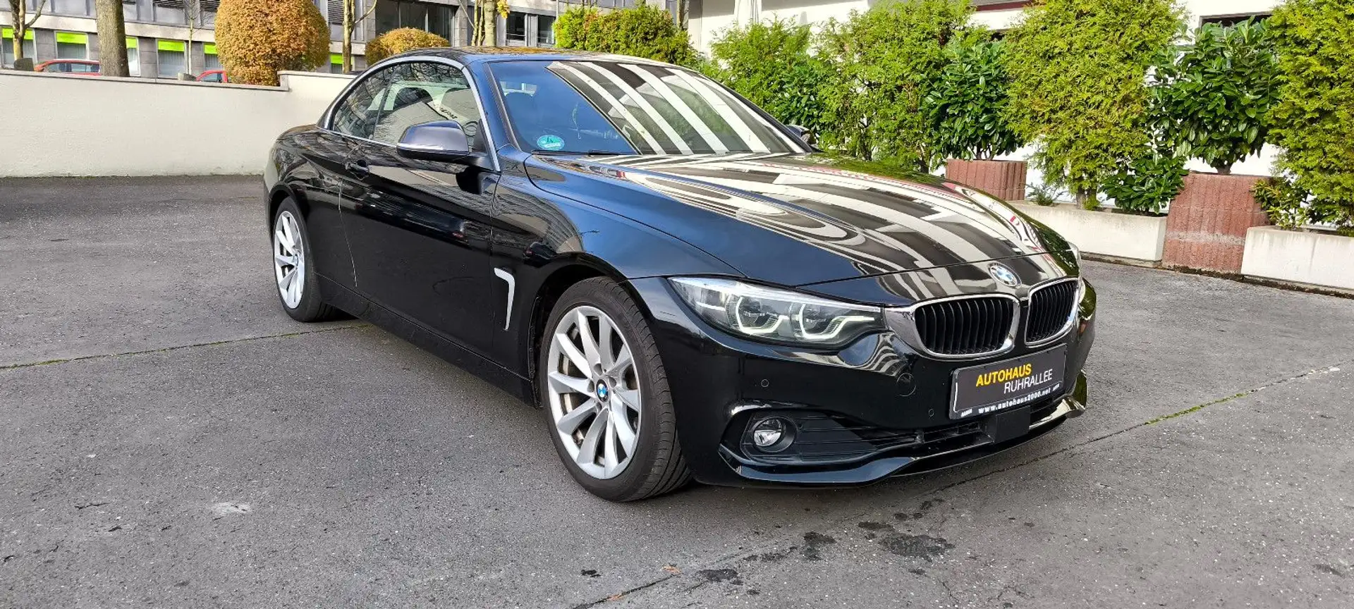 BMW 420 i Cabrio Advantage, Navi, Aut., DAB+... Schwarz - 1