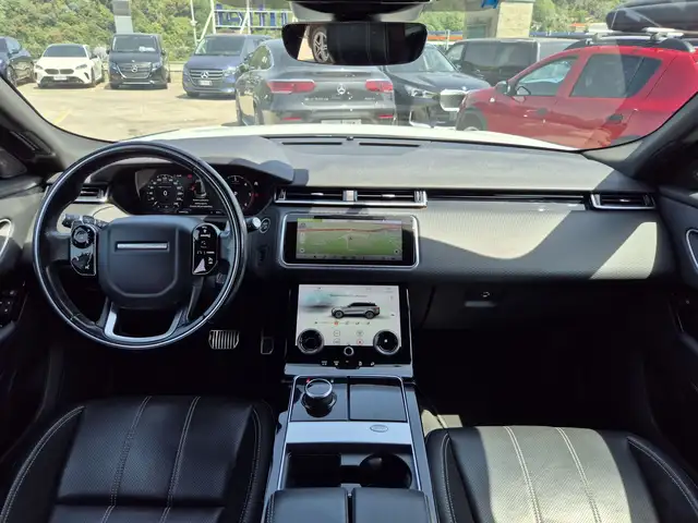 Land Rover Range Rover Velar view 8