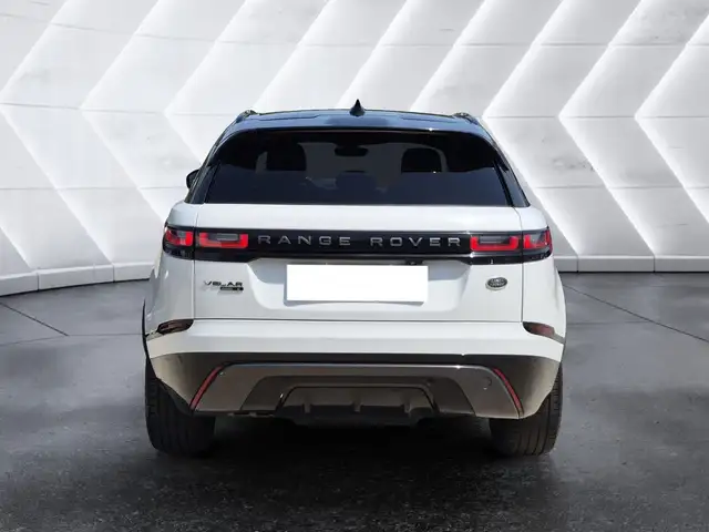 Land Rover Range Rover Velar view 3