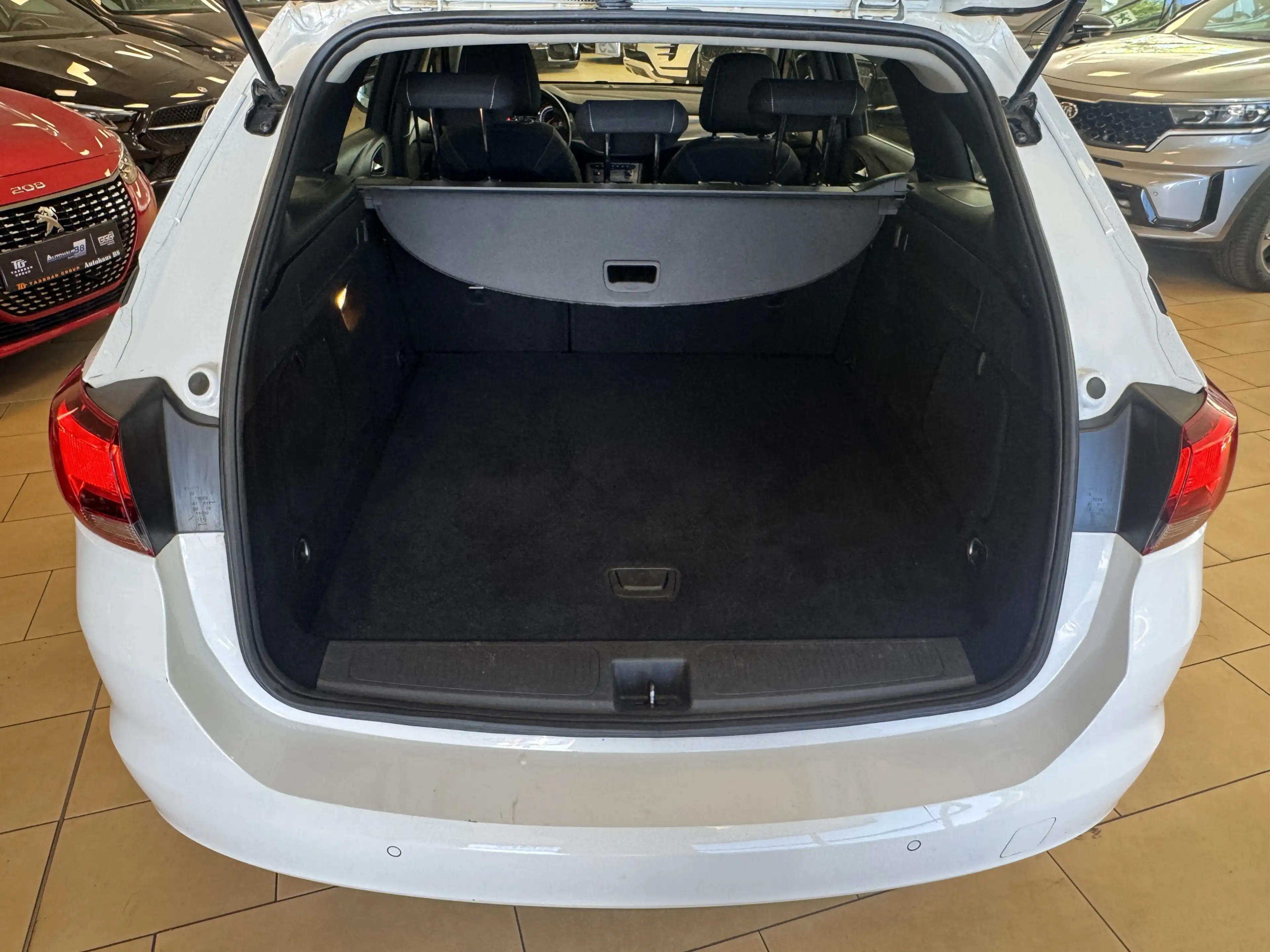 Opel Astra CDTI*1.Hand*LED*Tempomat*CAM*DAB*Navi* — photo 7