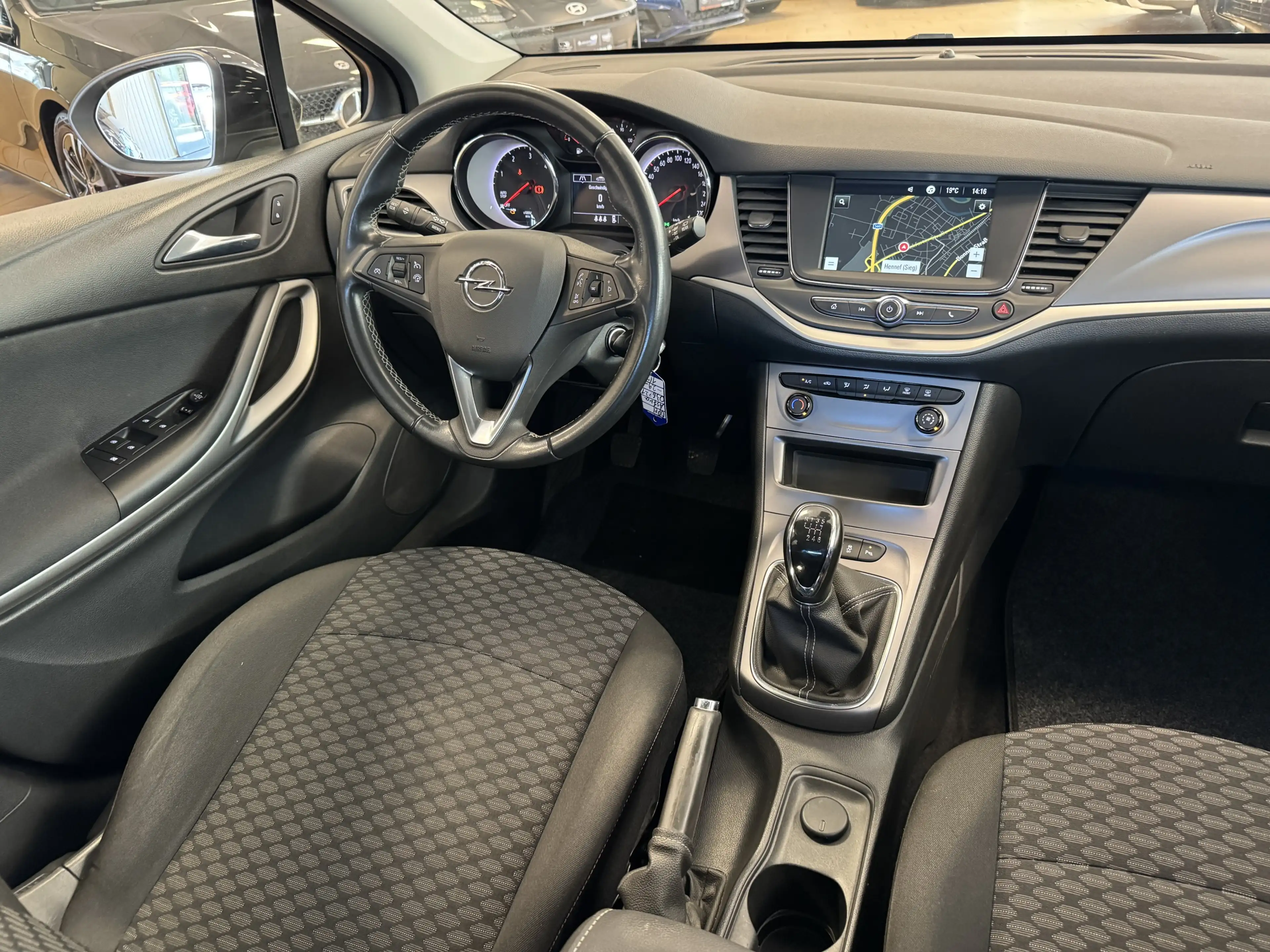 Opel Astra CDTI*1.Hand*LED*Tempomat*CAM*DAB*Navi* — photo 8