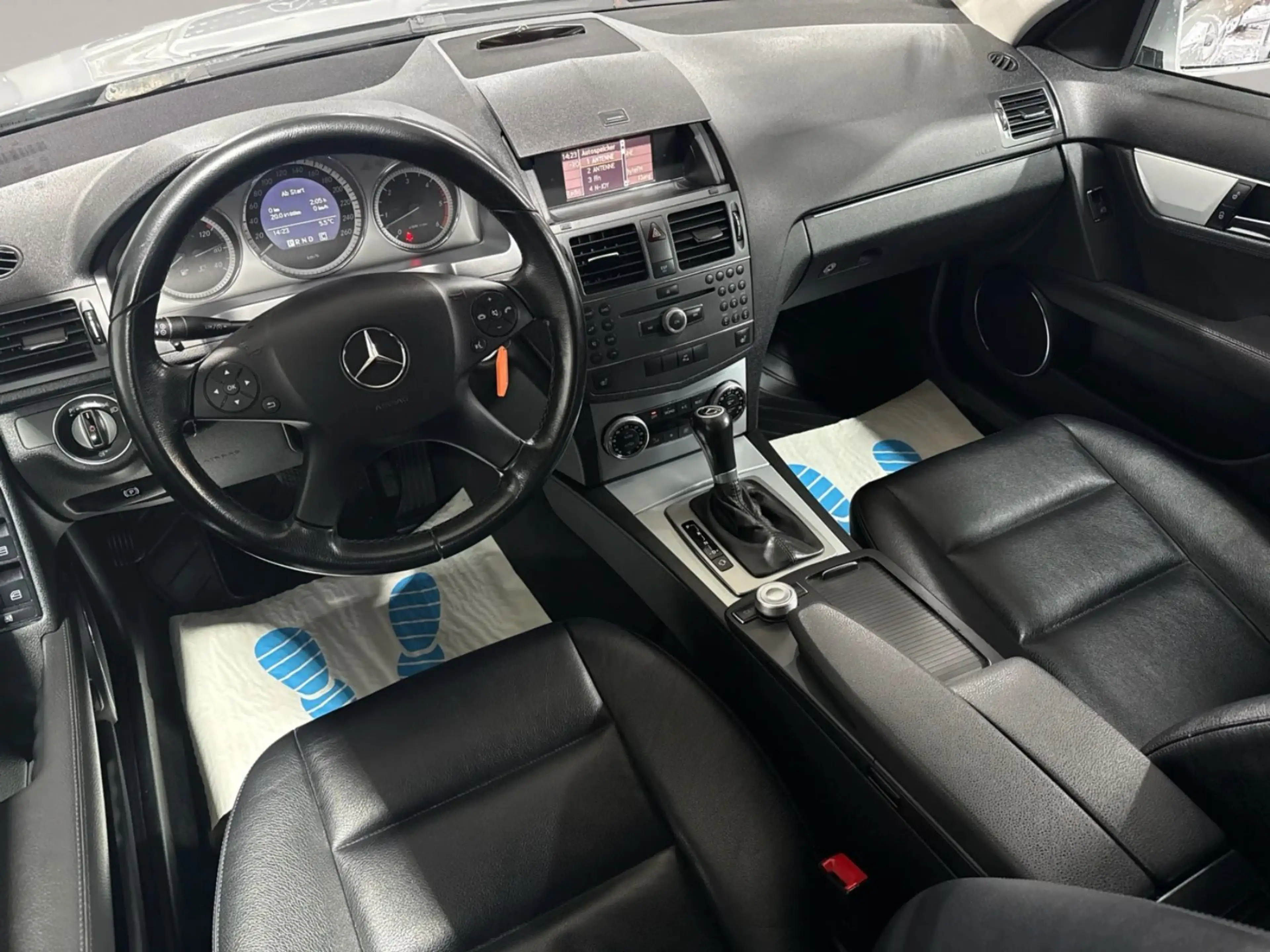 Mercedes-Benz C 350 C T-Modell CDI BlueEfficiency 4Matic — photo 15