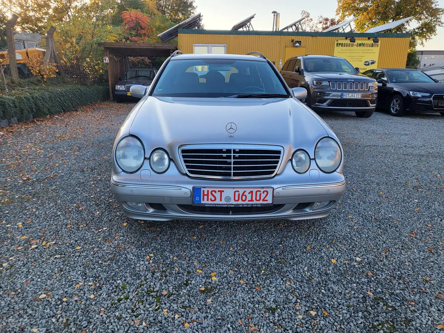 Mercedes-Benz E 200 T Kompressor Avantgarde Silber - 2