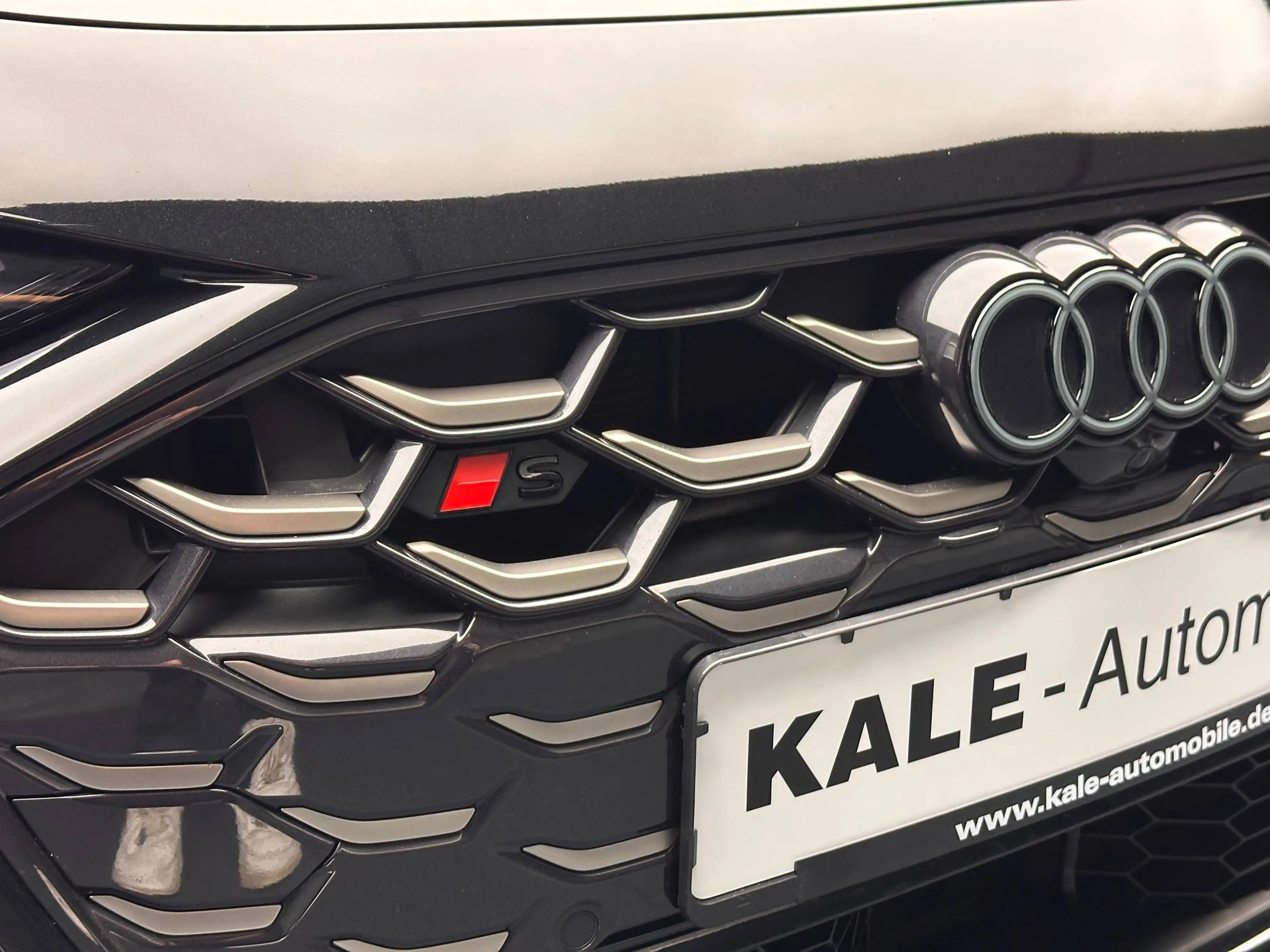 Audi S5 Limousine TFSI quattro 270 kW Edition One — photo 10