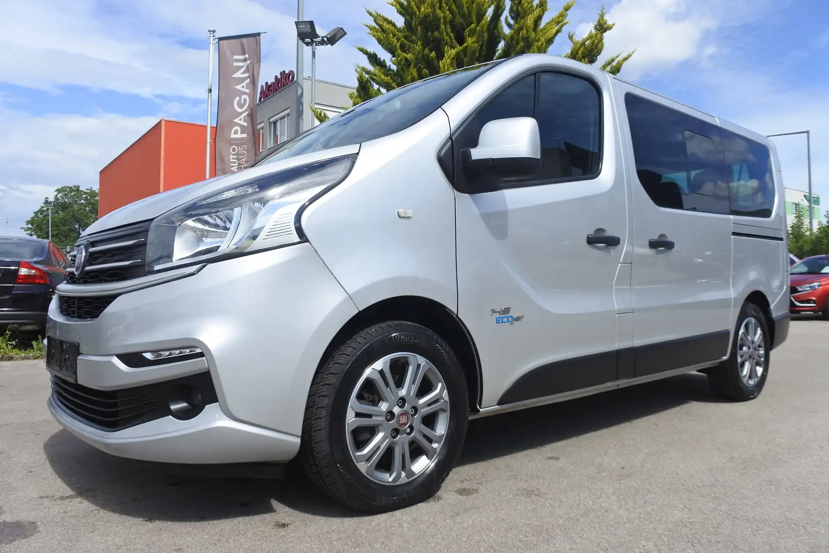 Fiat Talento Talento Panorama 3,0t 1,6 EcoJet 145 Professionel Silber - 1