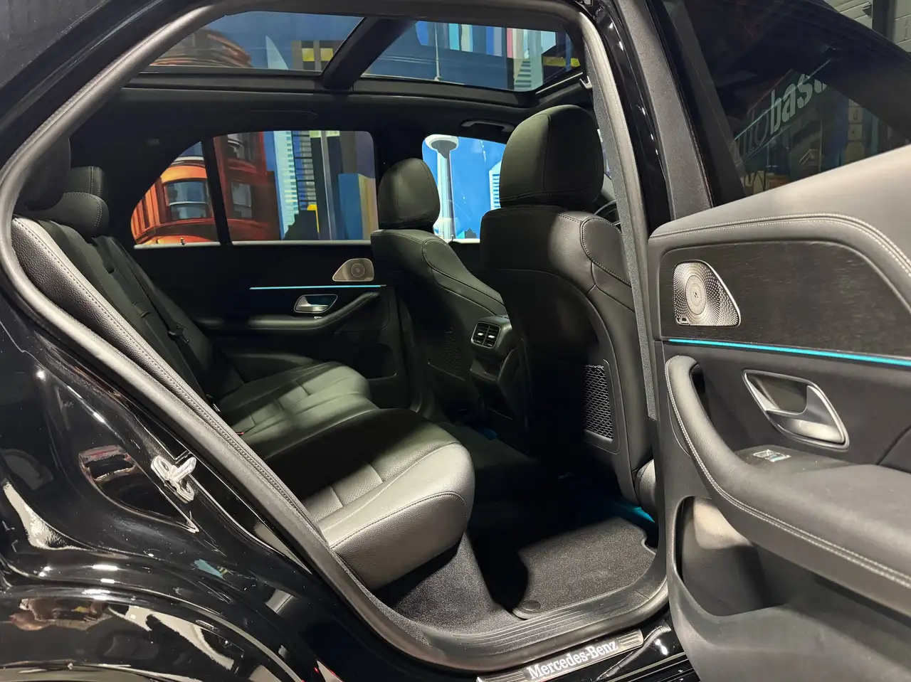 Mercedes-Benz GLE снимка Mercedes-Benz GLE