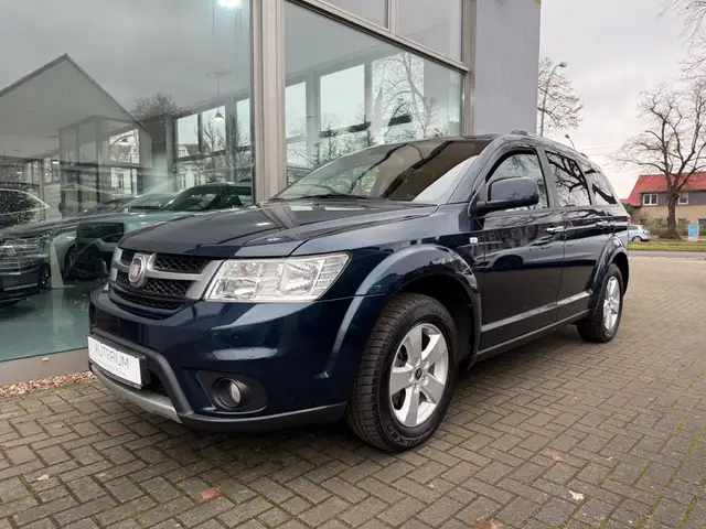 Fiat Freemont Lounge AWD AUTO. 7 Sitzer LEDER NAVI