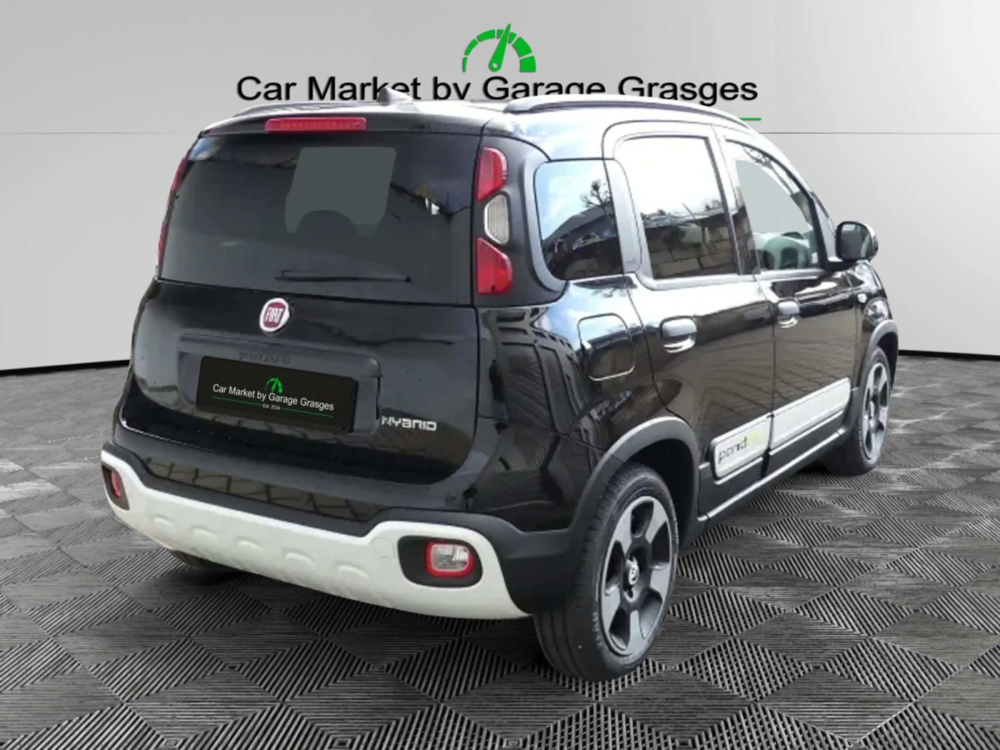 Fiat New Panda Pandina Cross Hybride 1.0 — photo 5