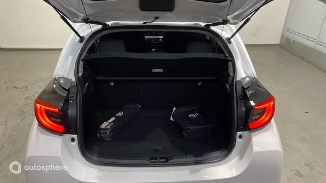 Toyota Yaris Yaris — photo 14