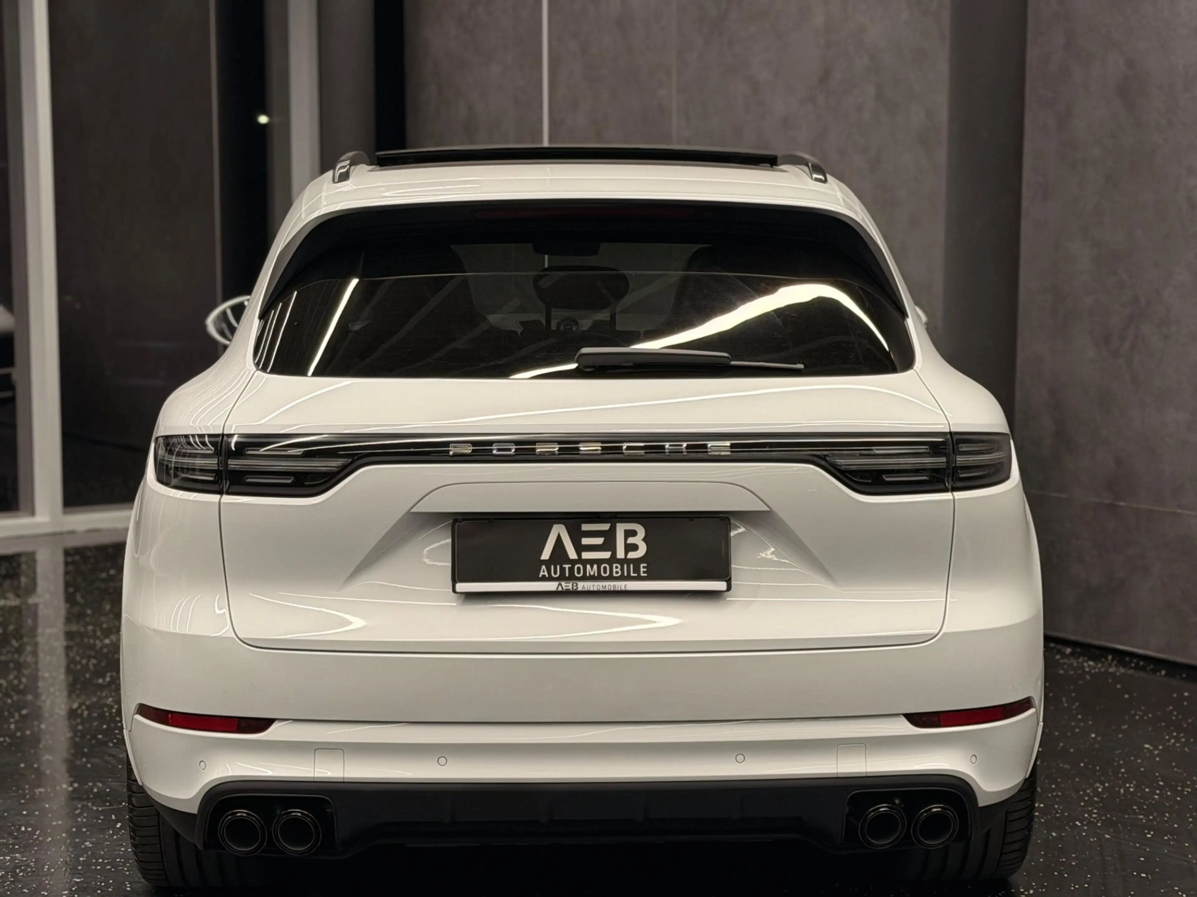 Porsche Cayenne E-Hybrid**Sport-Chrono**Matrix**PANO**BOSE**Soft- — photo 10