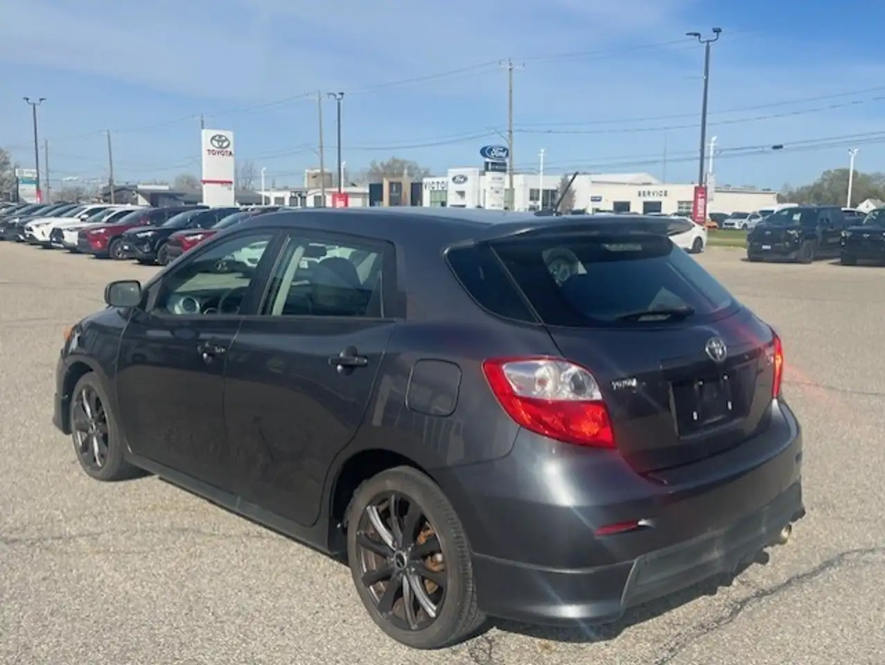Toyota Matrix снимка Toyota Matrix