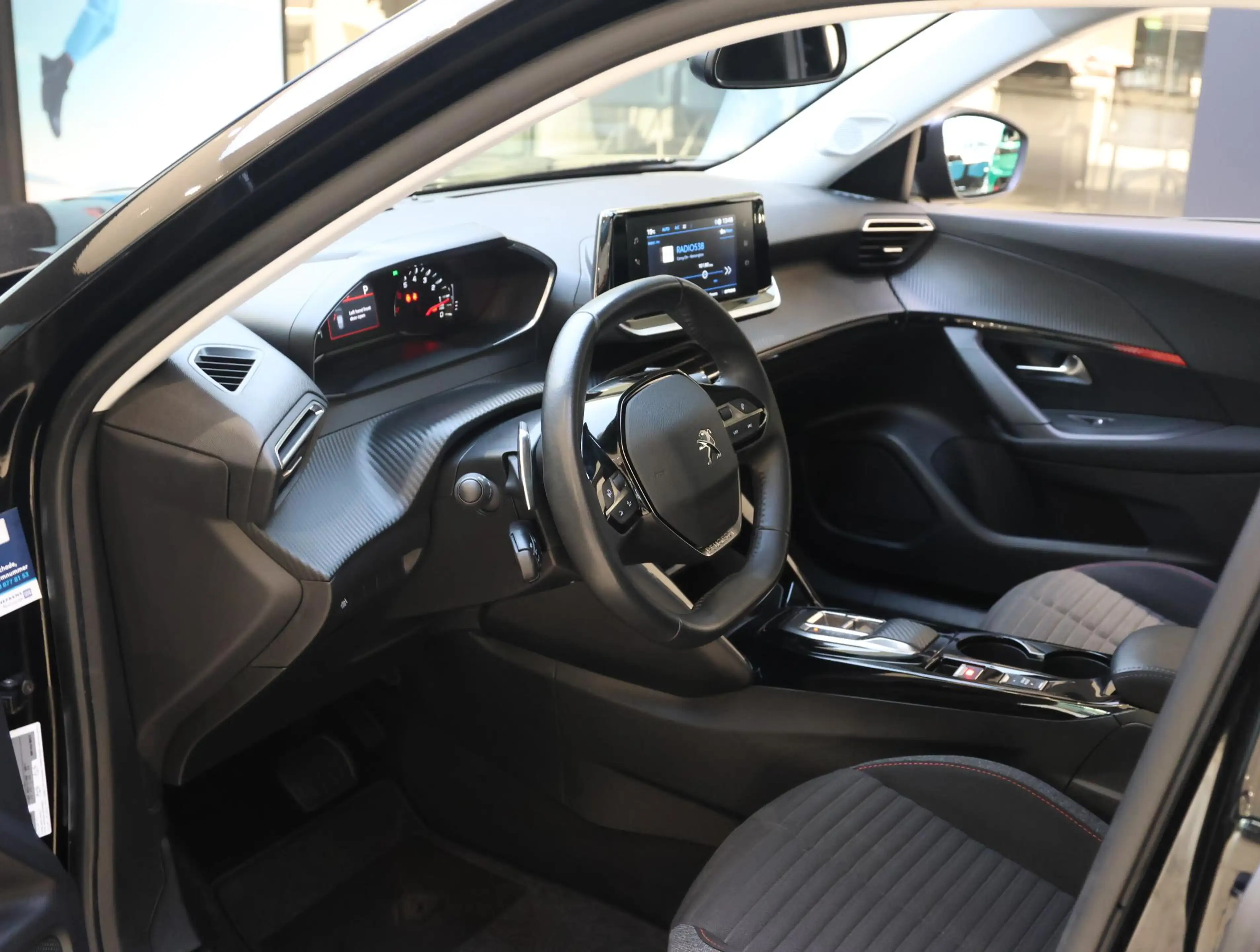 Peugeot 2008 SUV Active Pack 130 pk Automaat | 1e Eigenaar | Cl — photo 4
