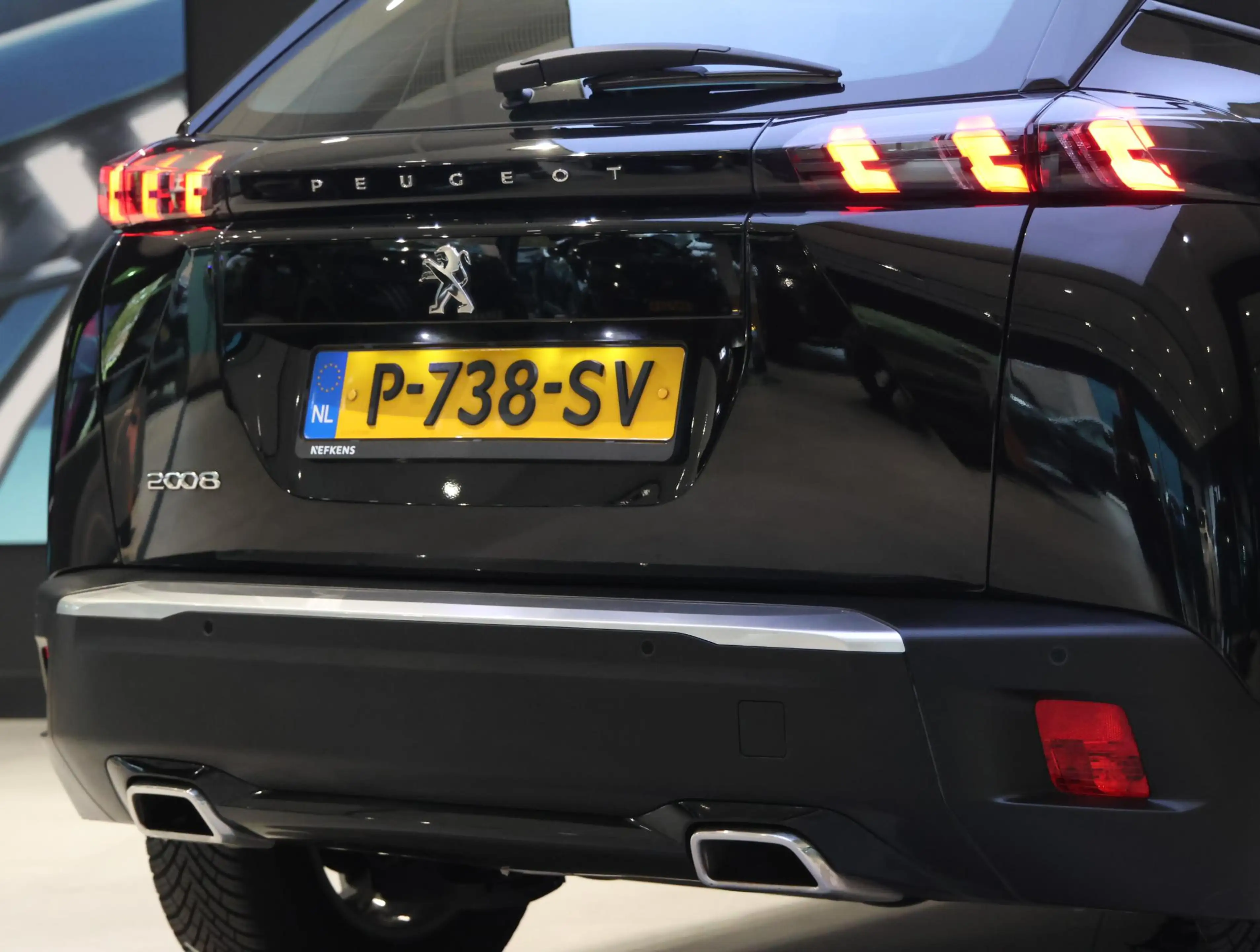 Peugeot 2008 SUV Active Pack 130 pk Automaat | 1e Eigenaar | Cl — photo 9