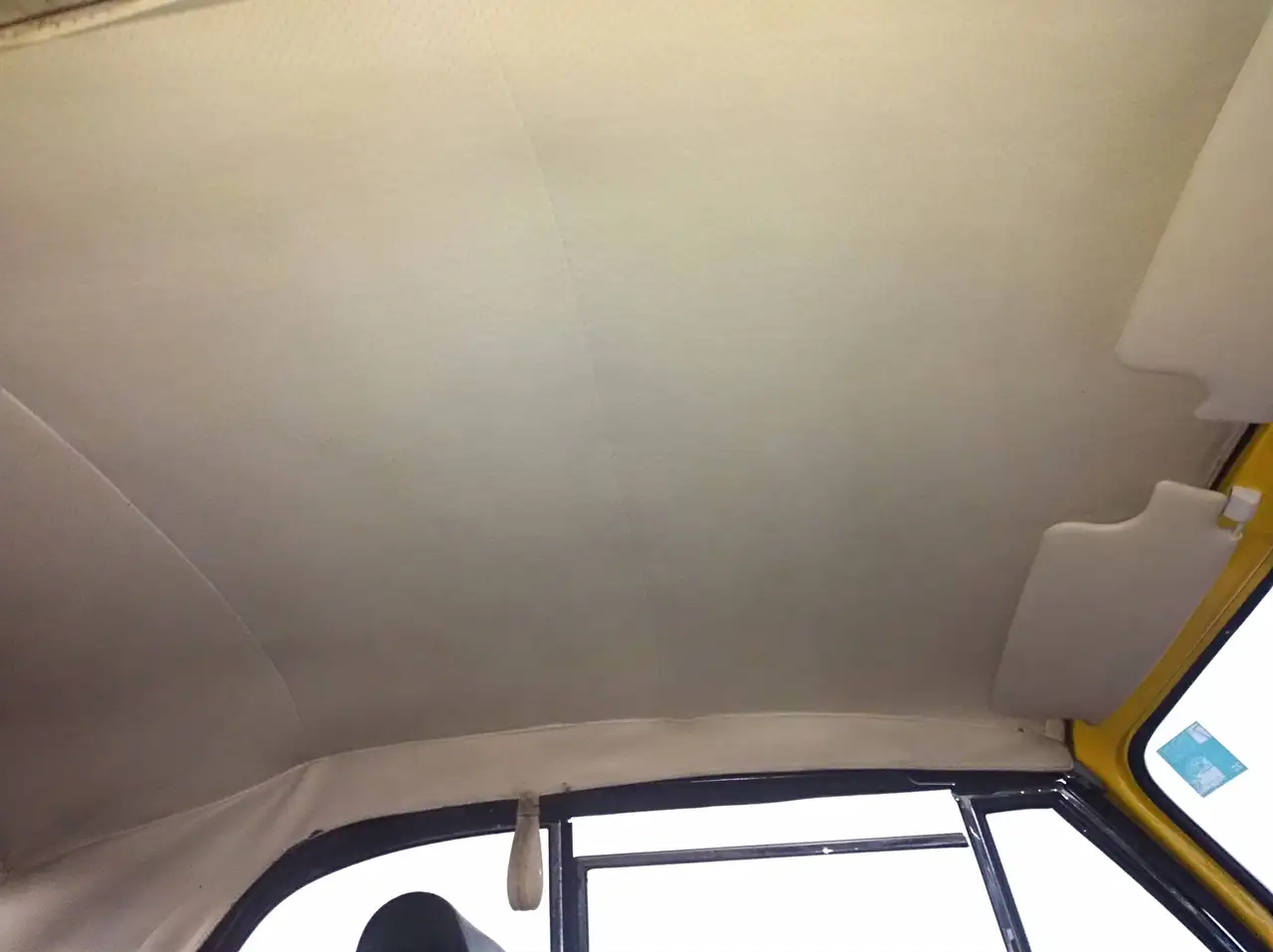 Volkswagen Maggiolino Karmann, foto 9
