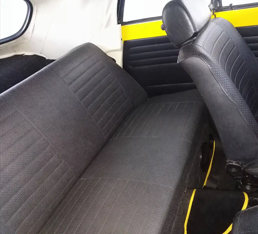 Volkswagen Maggiolino Karmann, foto 5