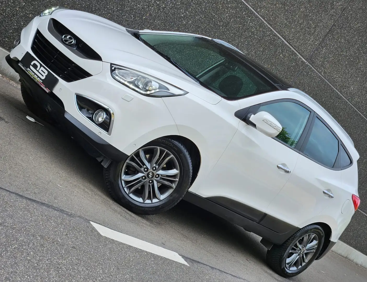 Hyundai iX35 *** 1.6i - Pano - Camera - Full - Garantie *** Blanc - 1