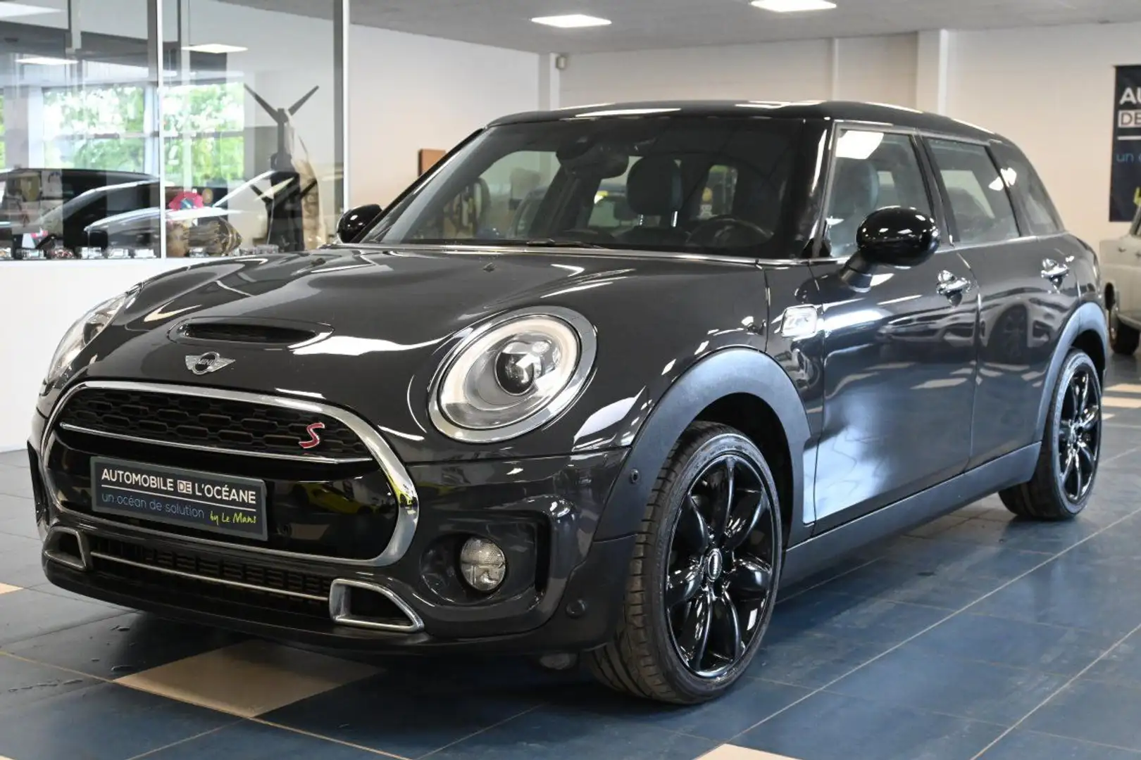 MINI Cooper Clubman F54 Cooper S 192 ch BVA8 Finition Exquisite Gris - 1