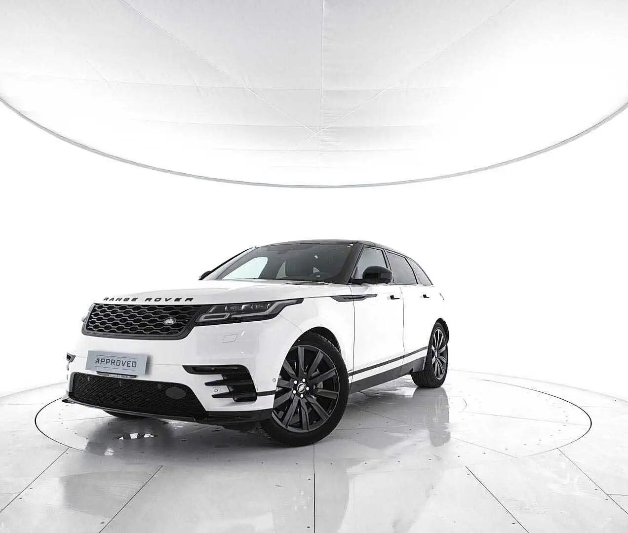 Land Rover Range Rover Velar 2.0 Si4  R-Dynamic HSE Bílá - 1