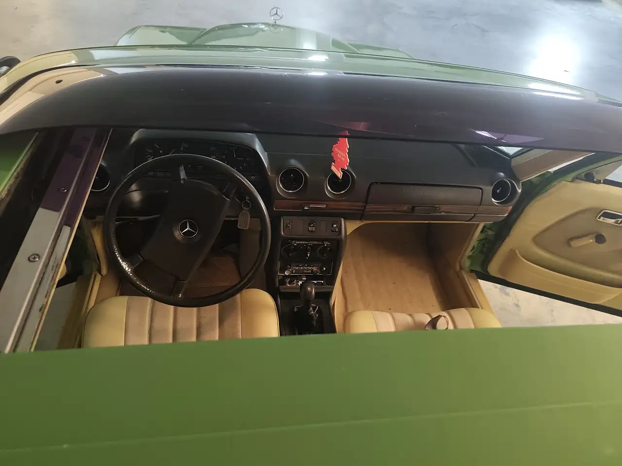 Mercedes-Benz 240 Neue TÜV und H-Zulassung, foto 10