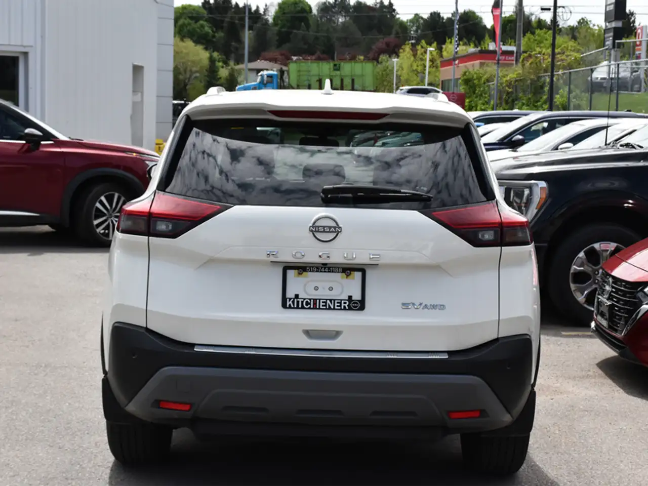 Nissan Rogue снимка Nissan Rogue
